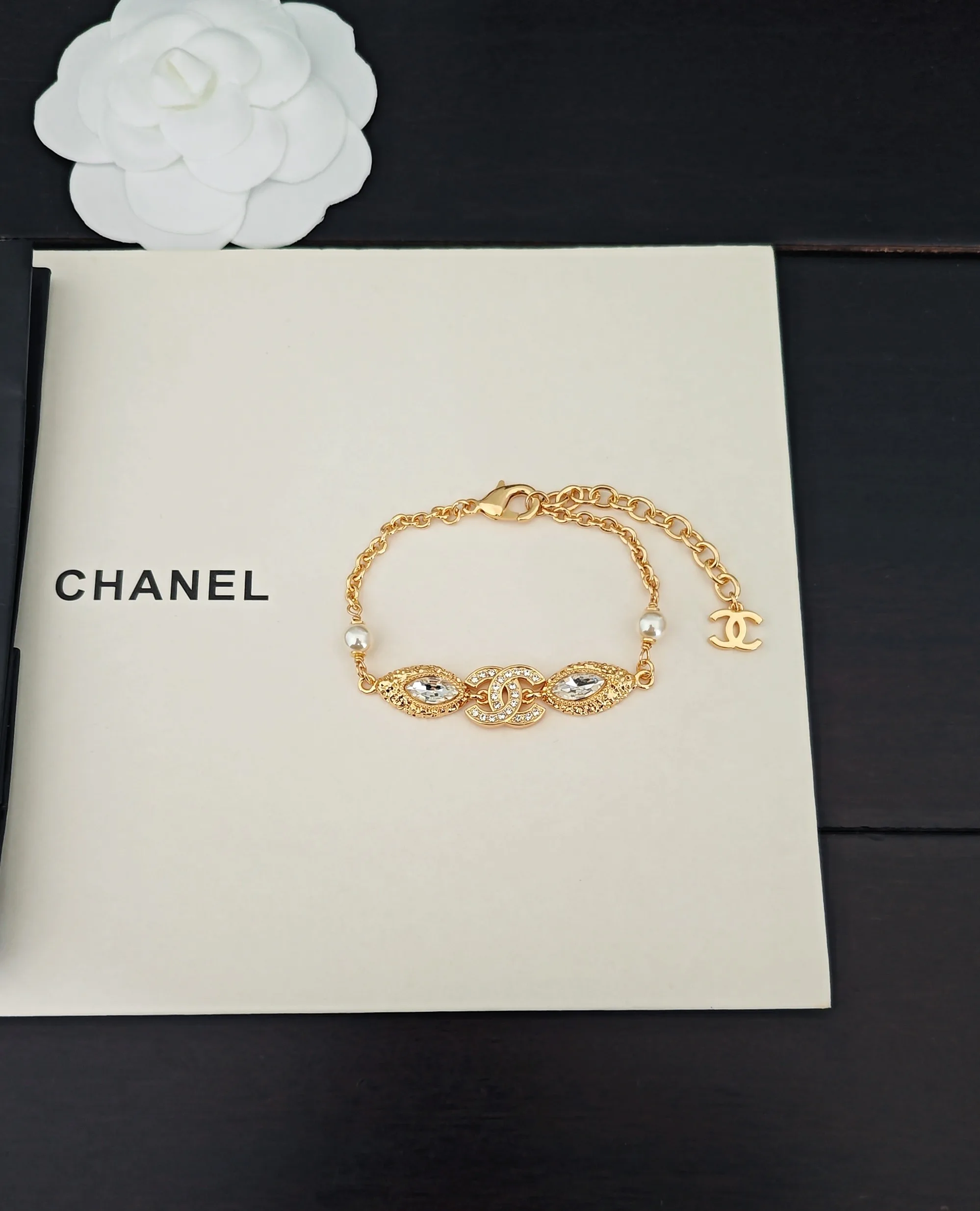 Бижутерия Chanel 549041