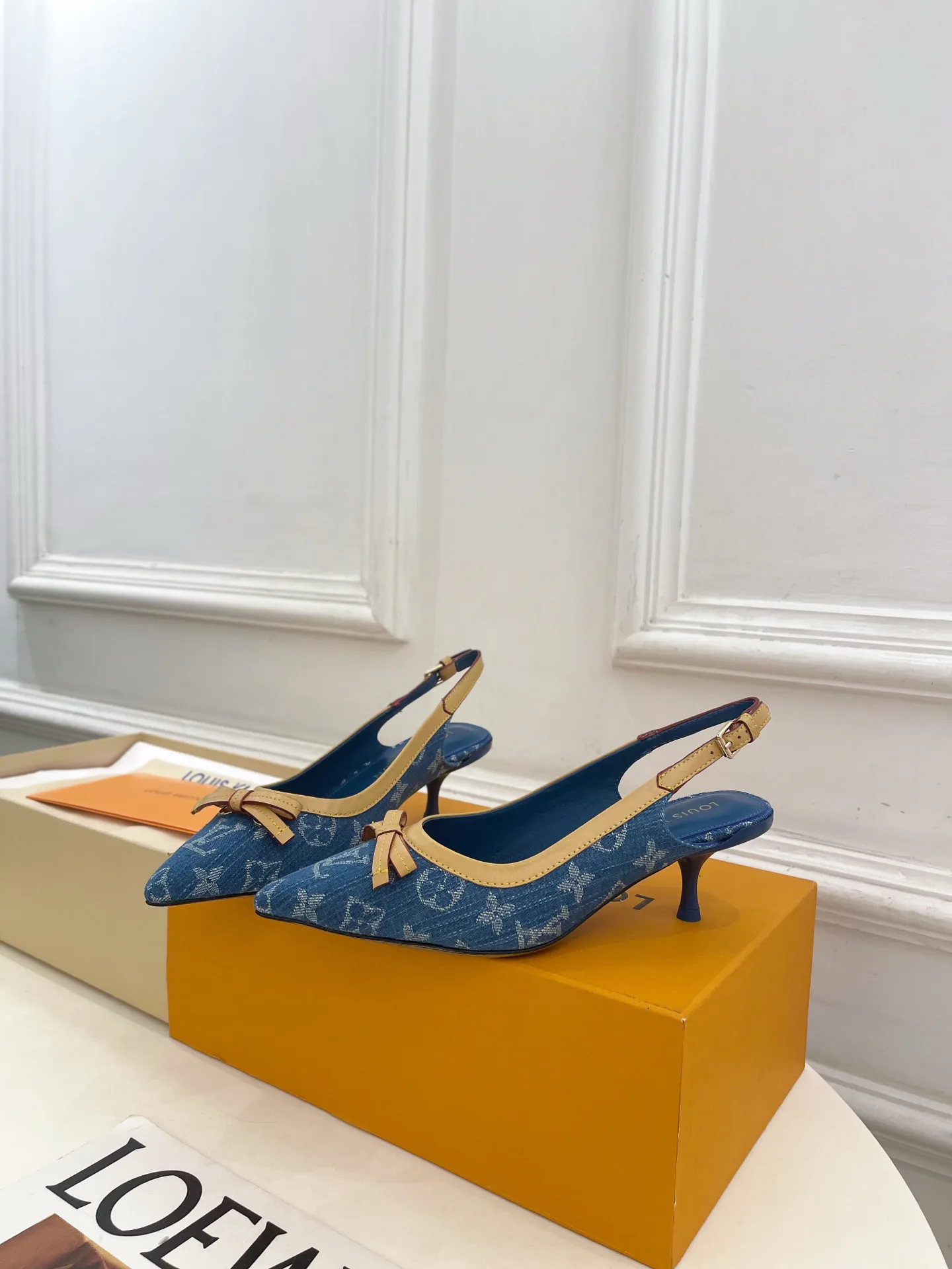 Туфли Женские Louis Vuitton 11840543