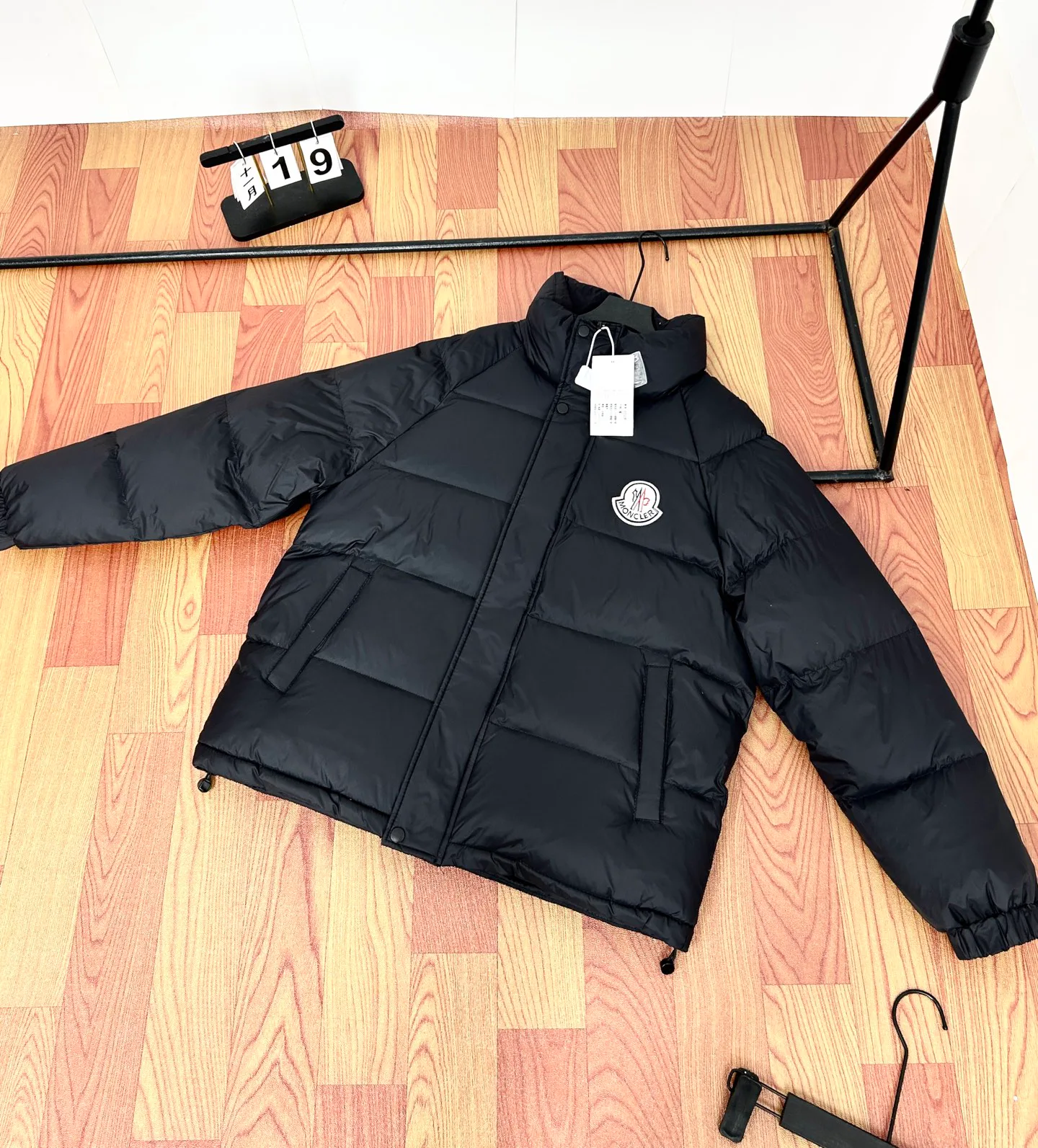 Куртки И Пуховики Женские Moncler 10065715