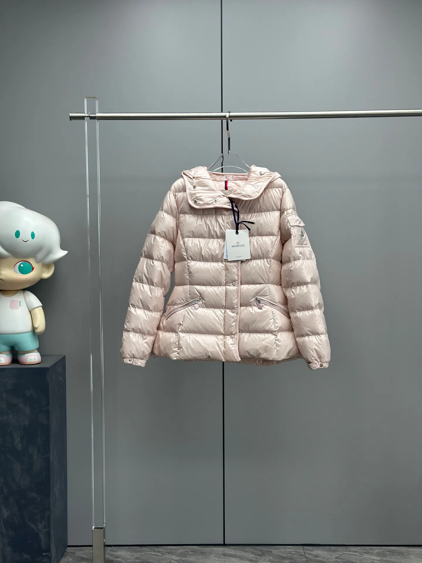 Куртки И Пуховики Женские Moncler 17913960