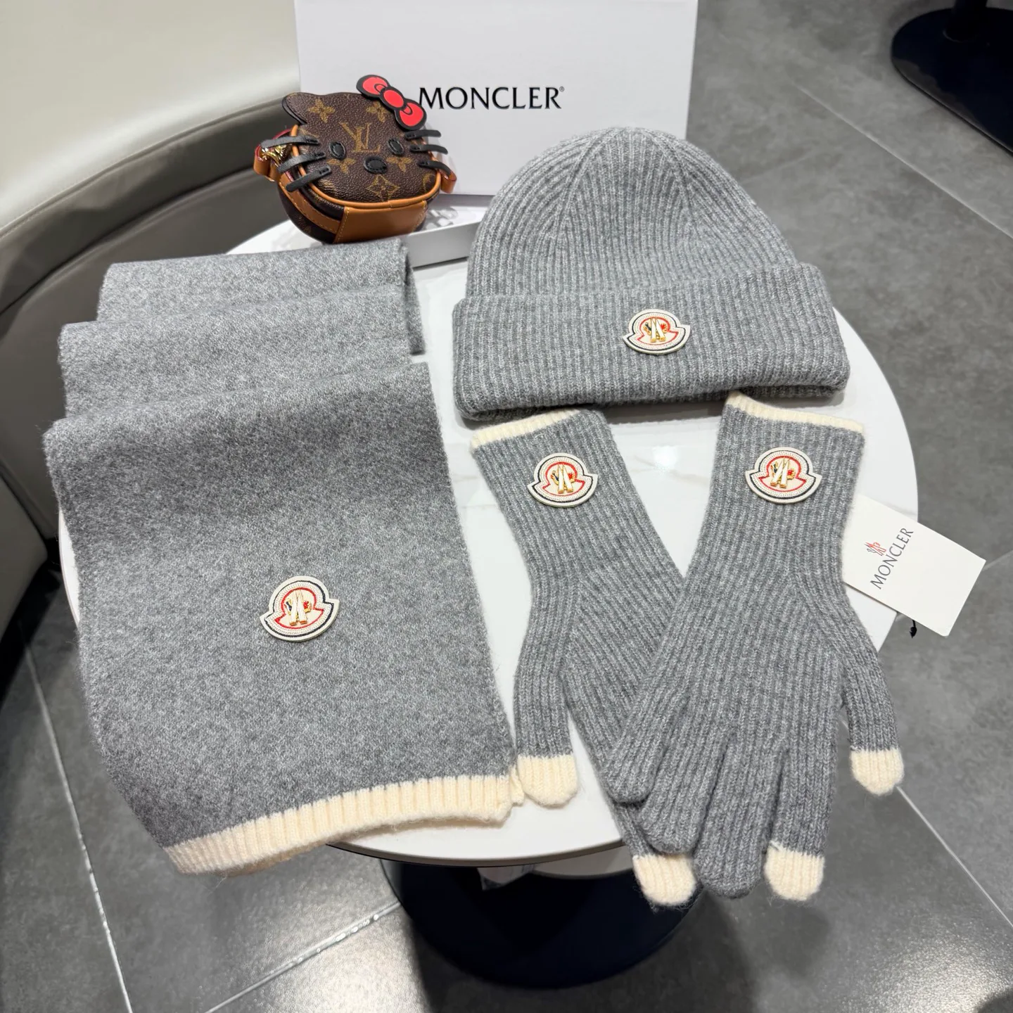 Шарфы Moncler 318466