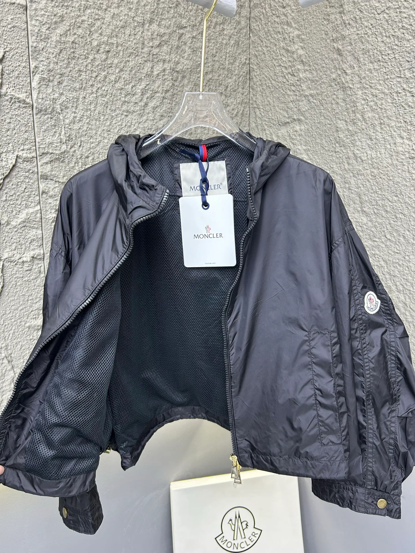 Куртки И Пуховики Женские Moncler 11862702