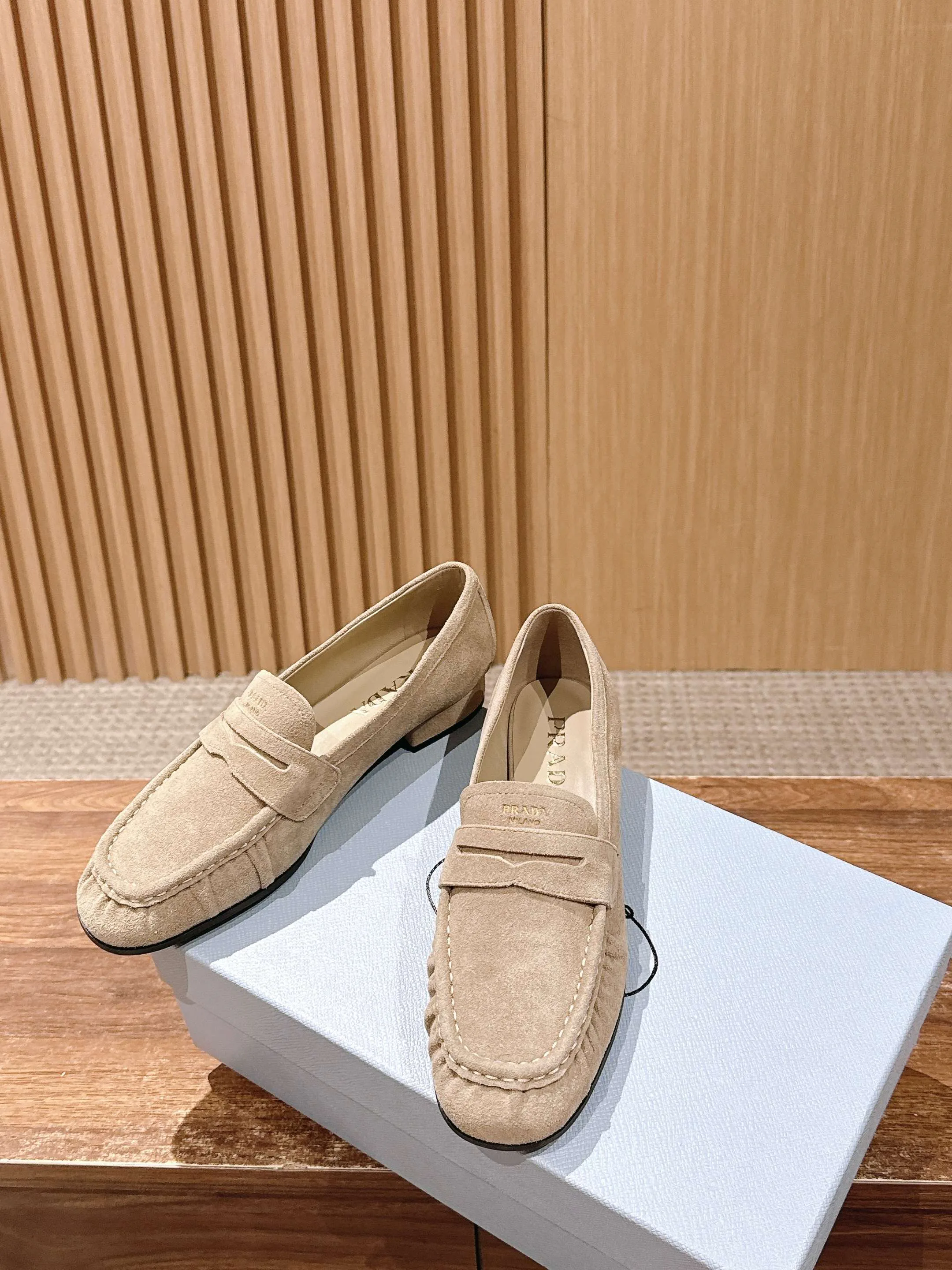 Лоферы И Мокасины Женские Prada 4385809