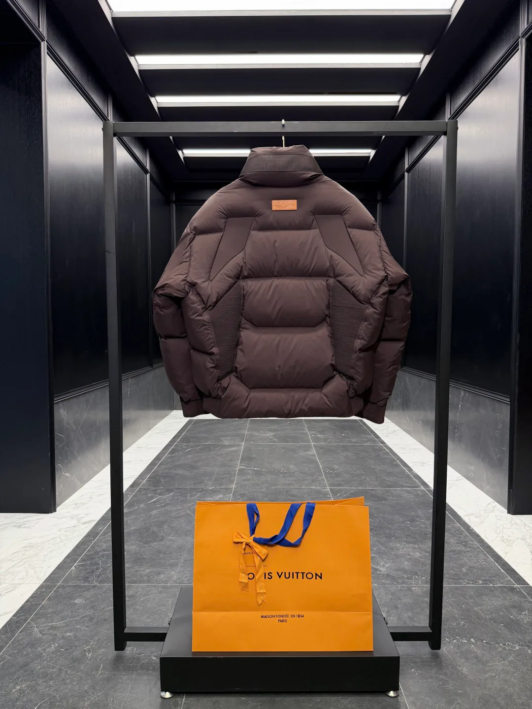 Куртки И Пуховики Мужские Louis Vuitton 1749846