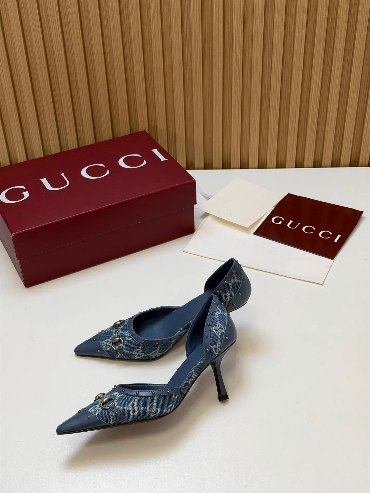 Туфли Женские Gucci 17631685