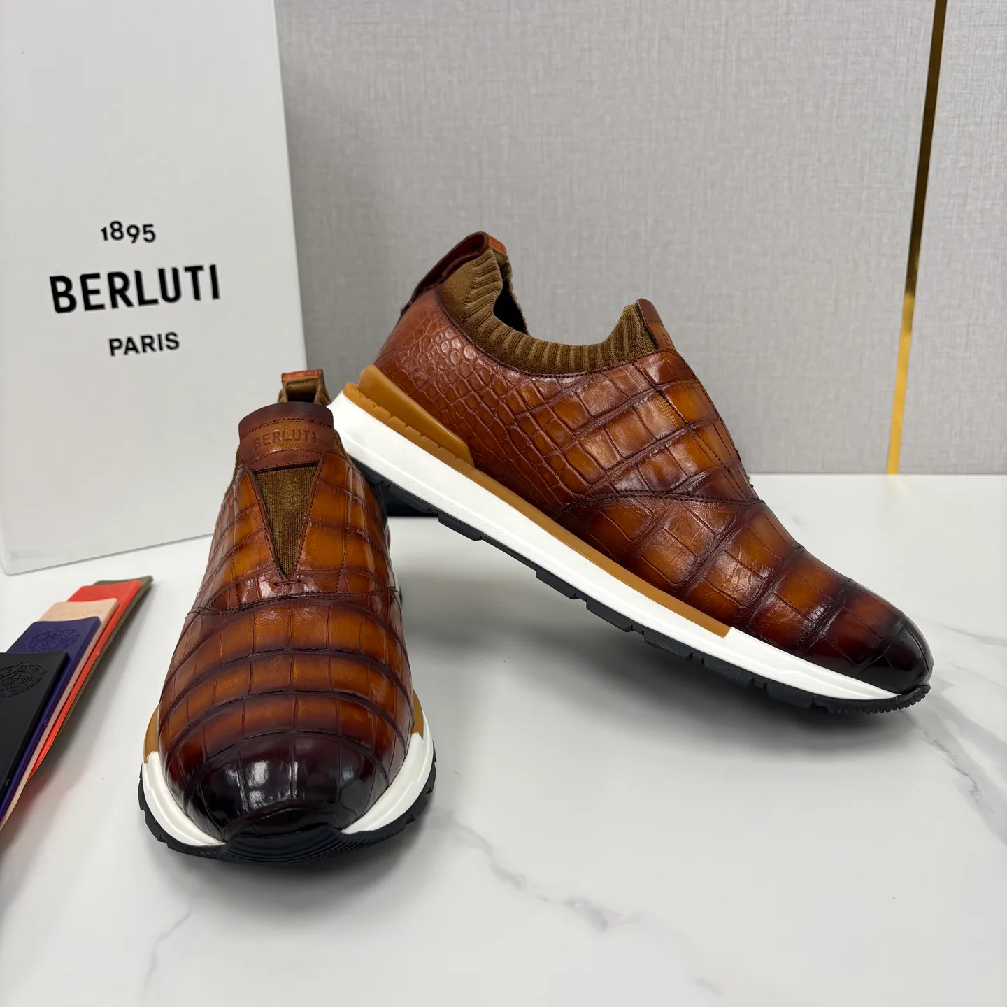 Кроссовки Мужские Berluti 18000795