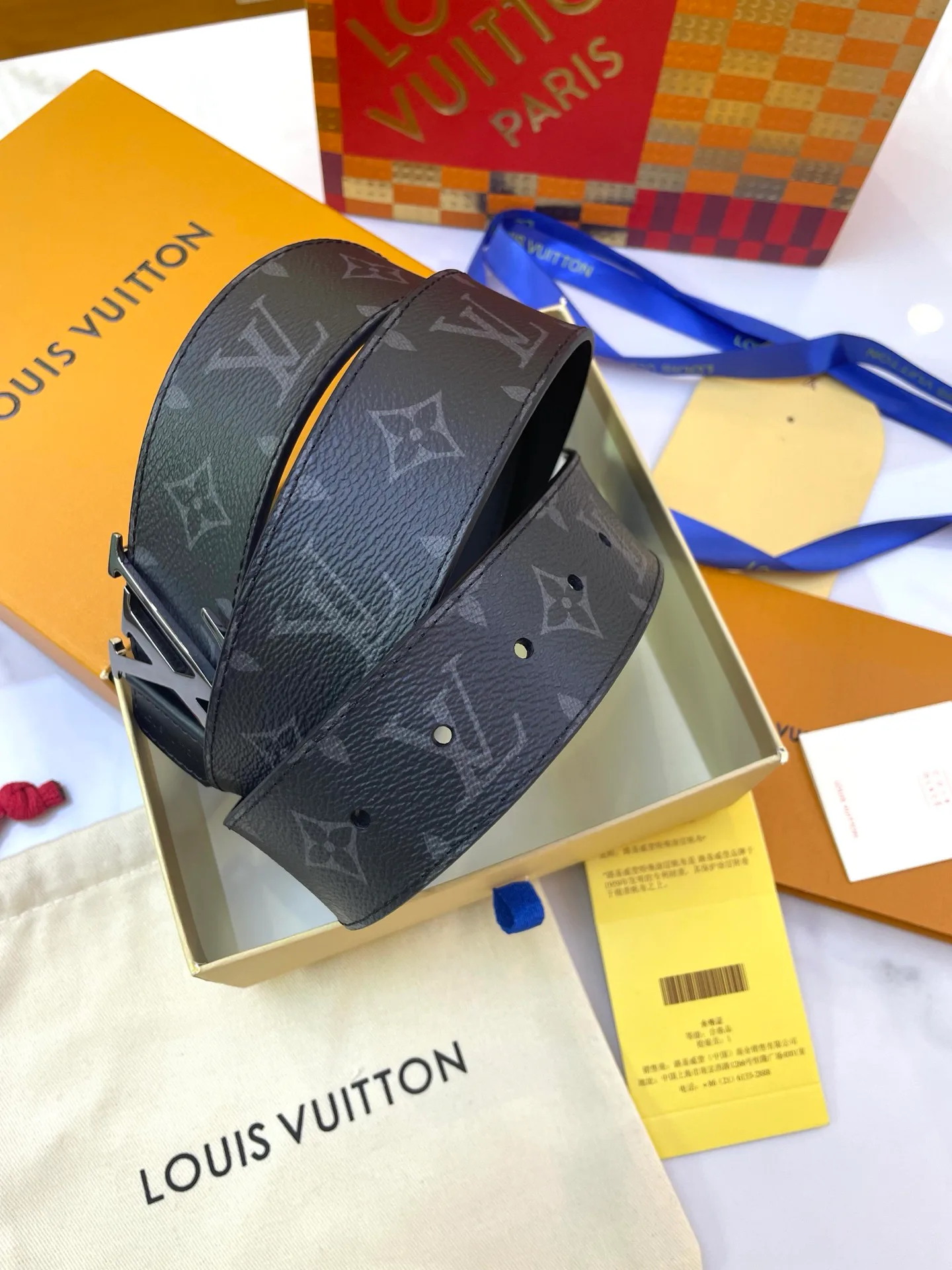 Ремни Louis Vuitton 10010353