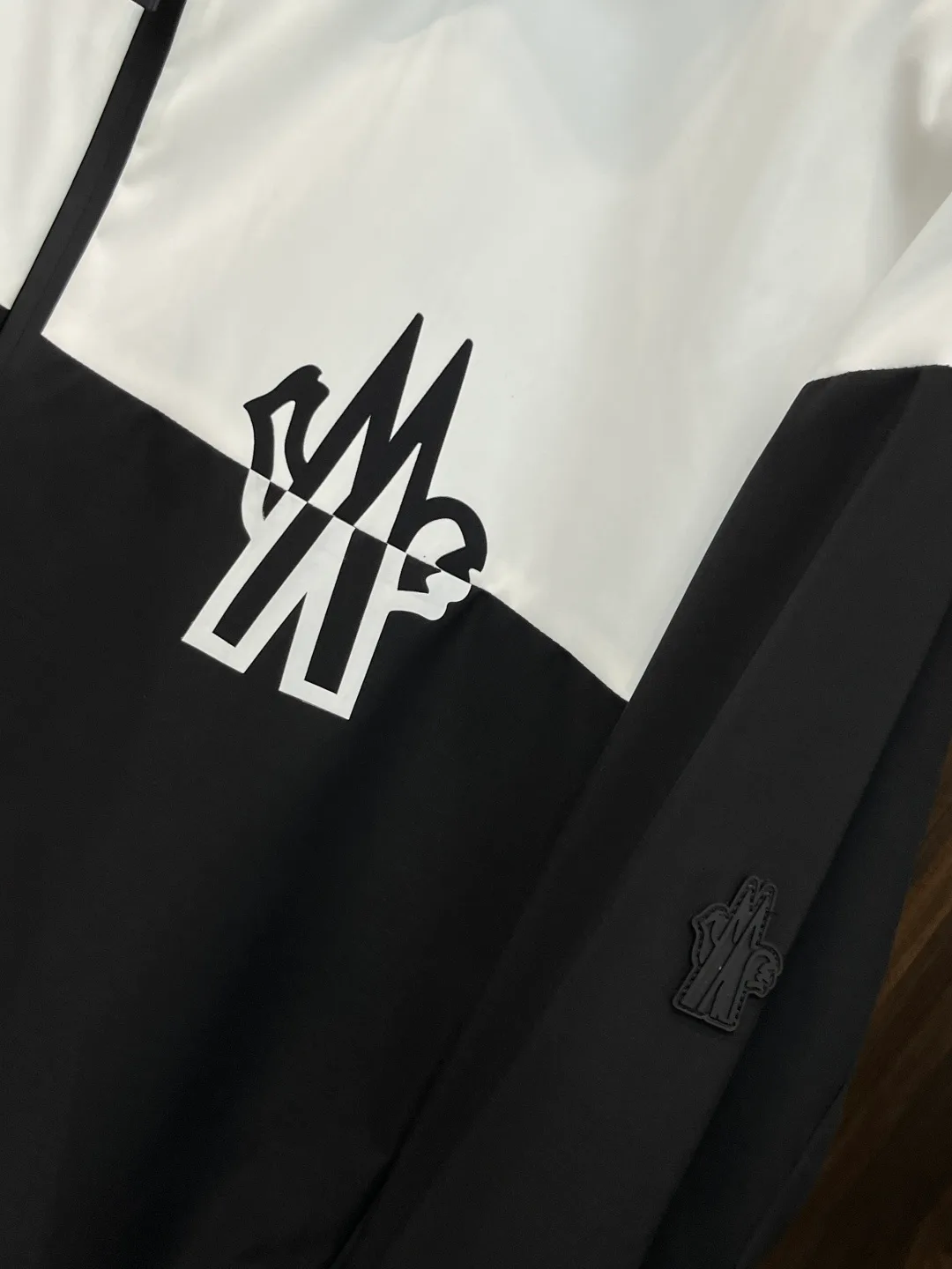 Куртки И Пуховики Мужские Moncler 5058189