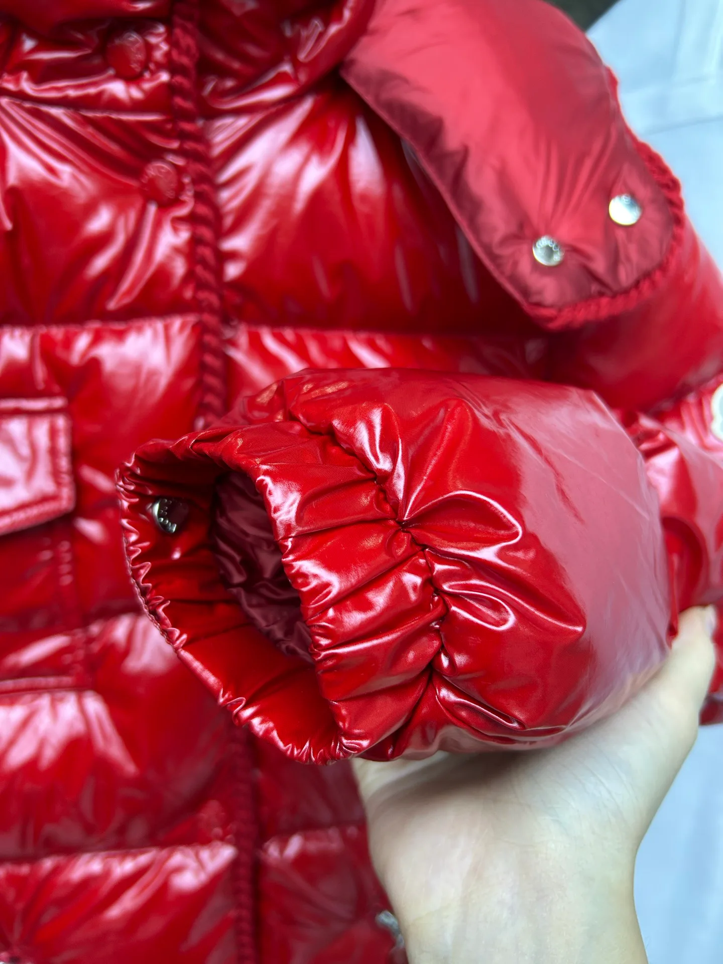 Куртки И Пуховики Женские Moncler 18002371