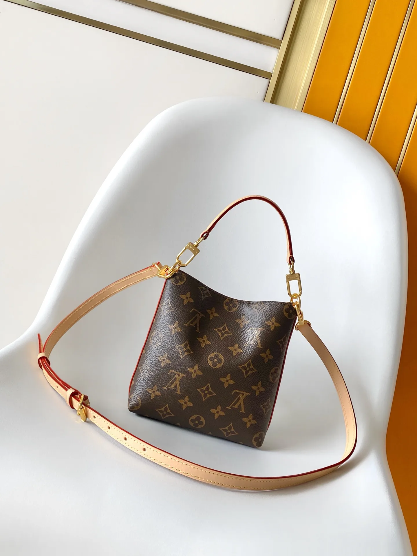 Сумки На Ремне Женские Louis Vuitton 17428094