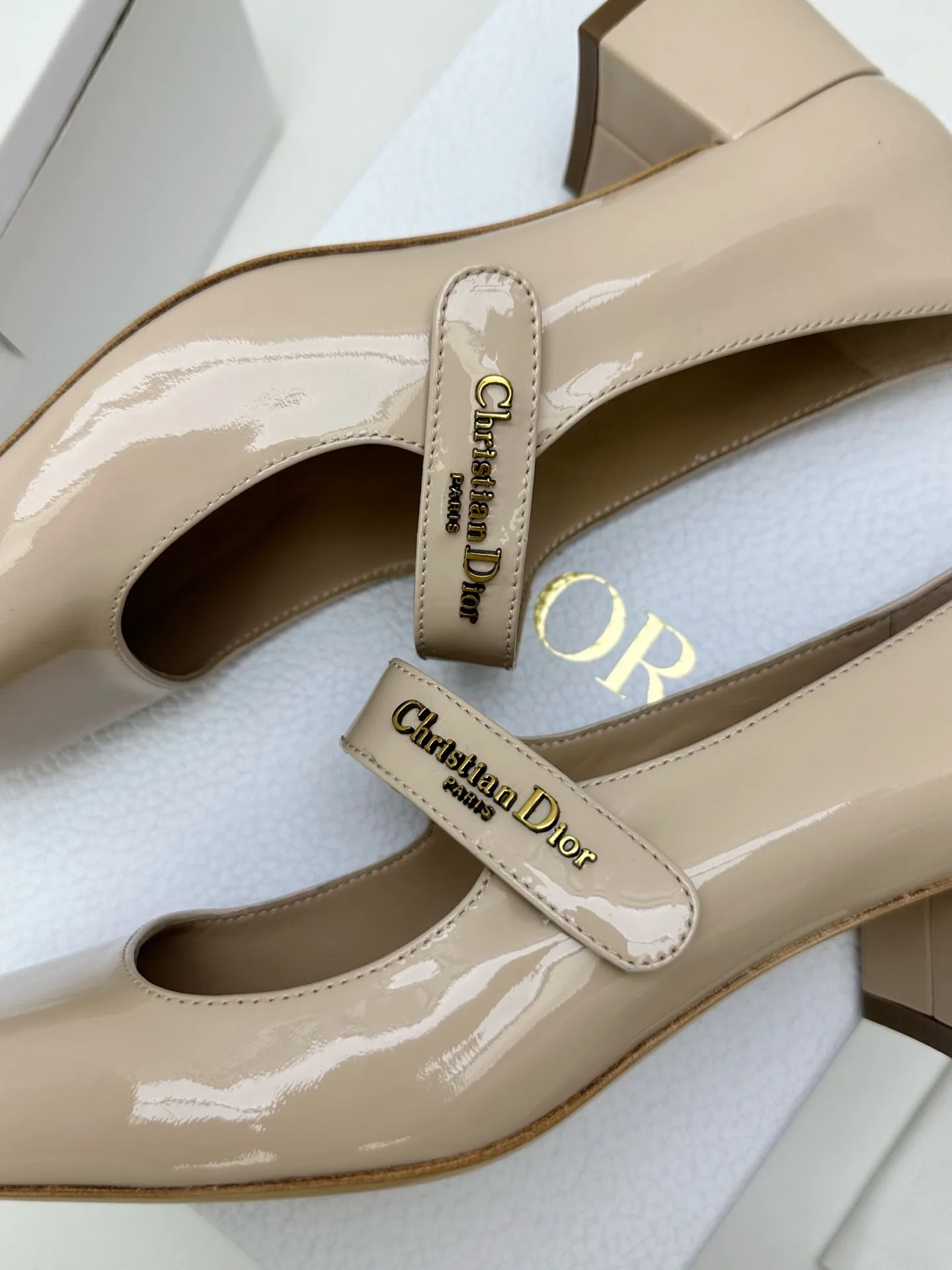 Туфли Женские Christian Dior 18702834