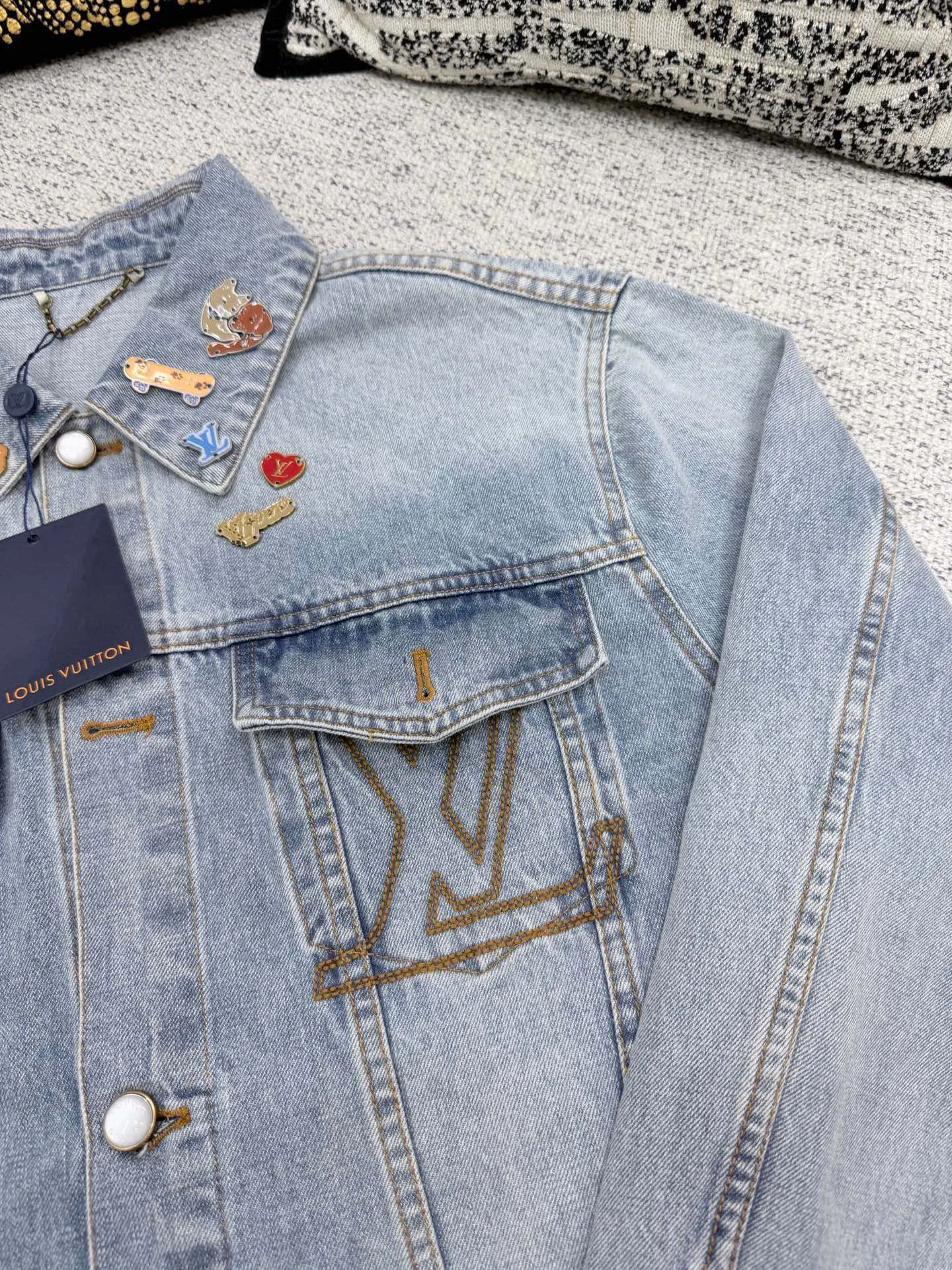 Куртки И Пуховики Мужские Louis Vuitton 18243976