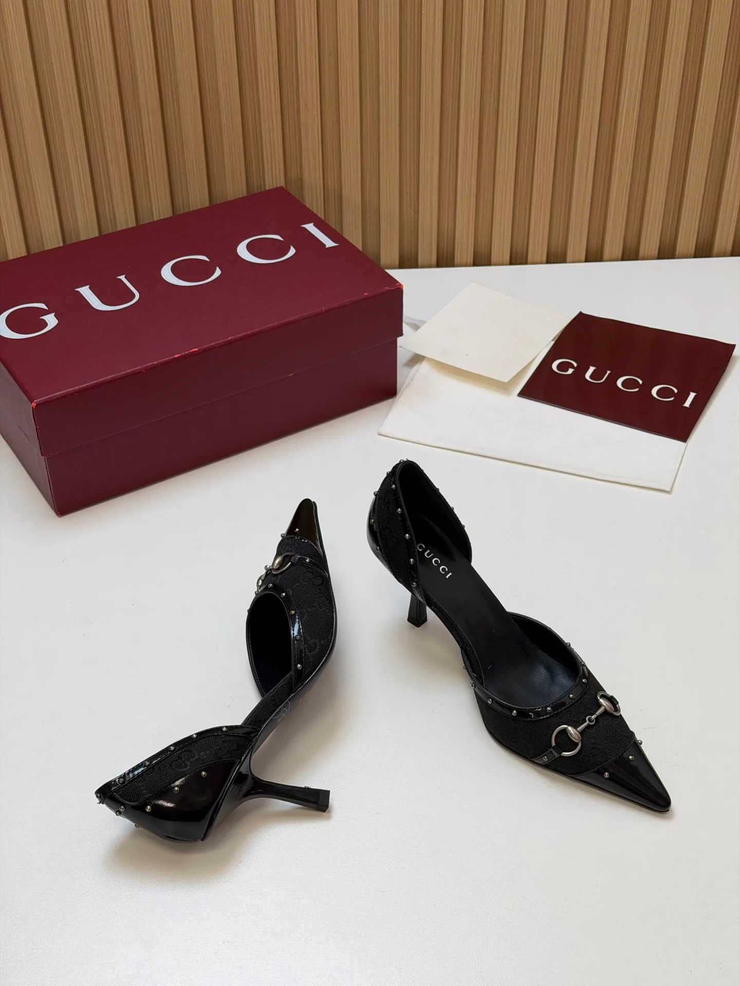 Туфли Женские Gucci 17631687