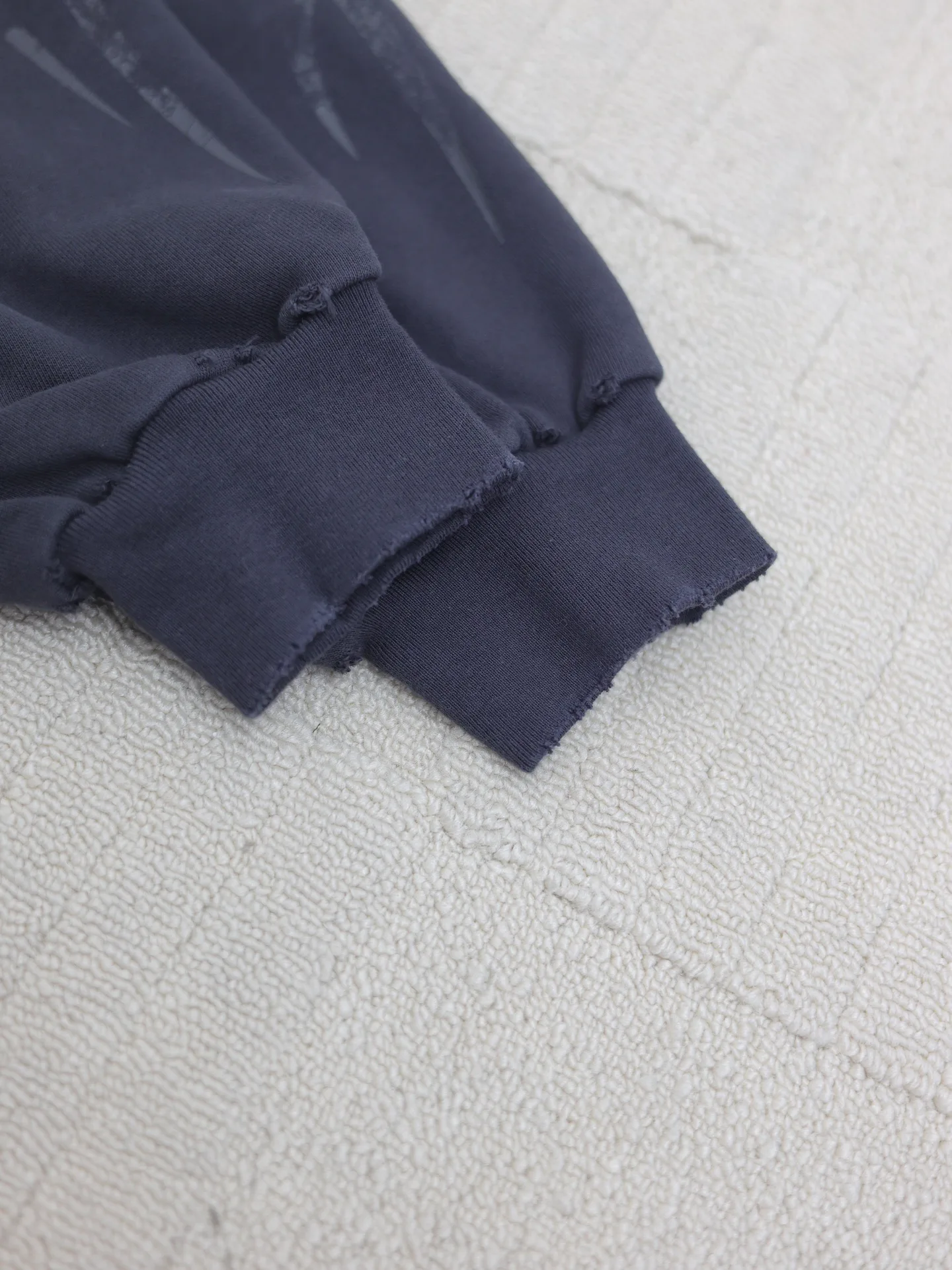 Свитшоты Женские Balenciaga 8381