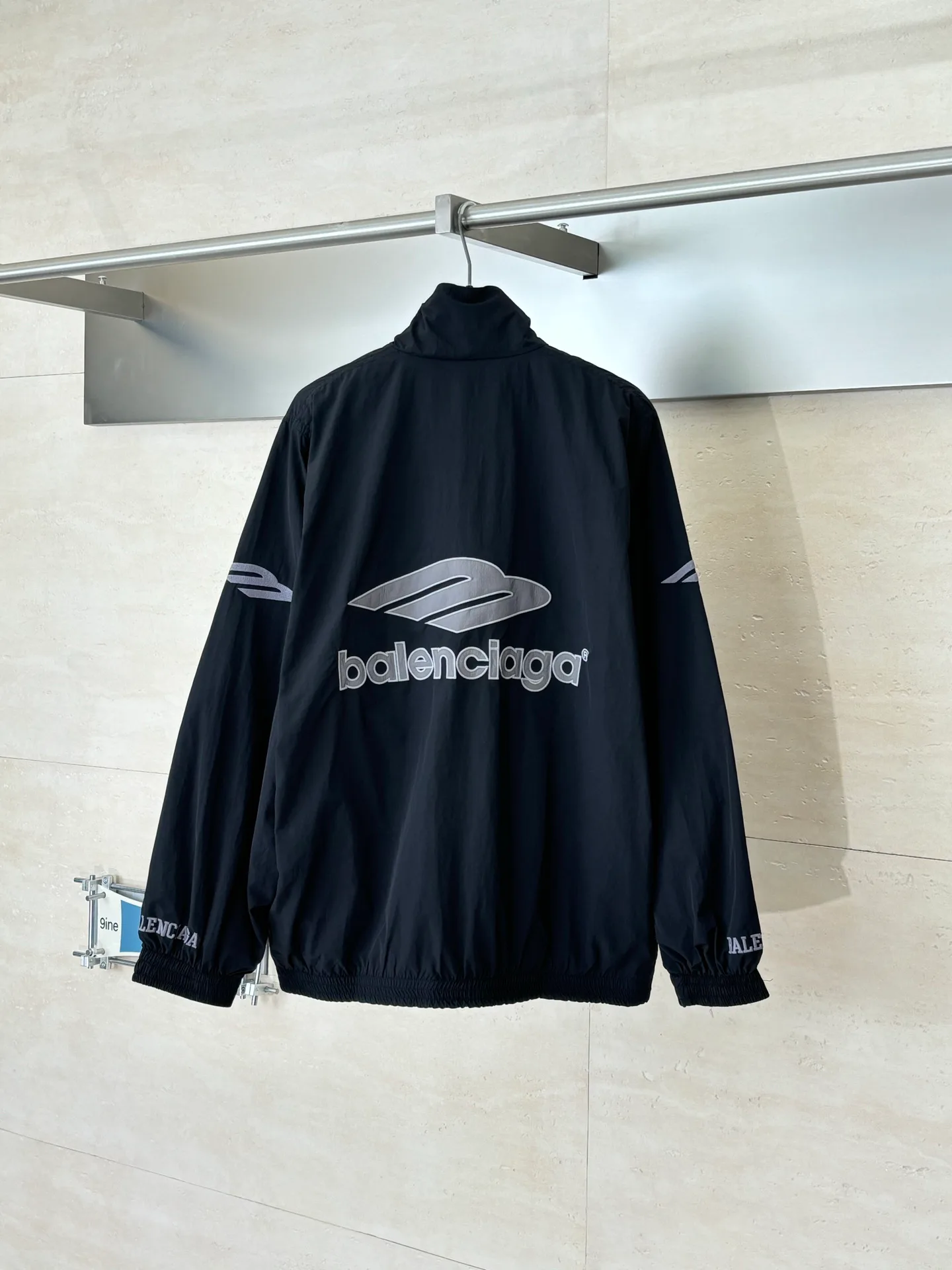 Куртки И Пуховики Мужские Balenciaga 515001