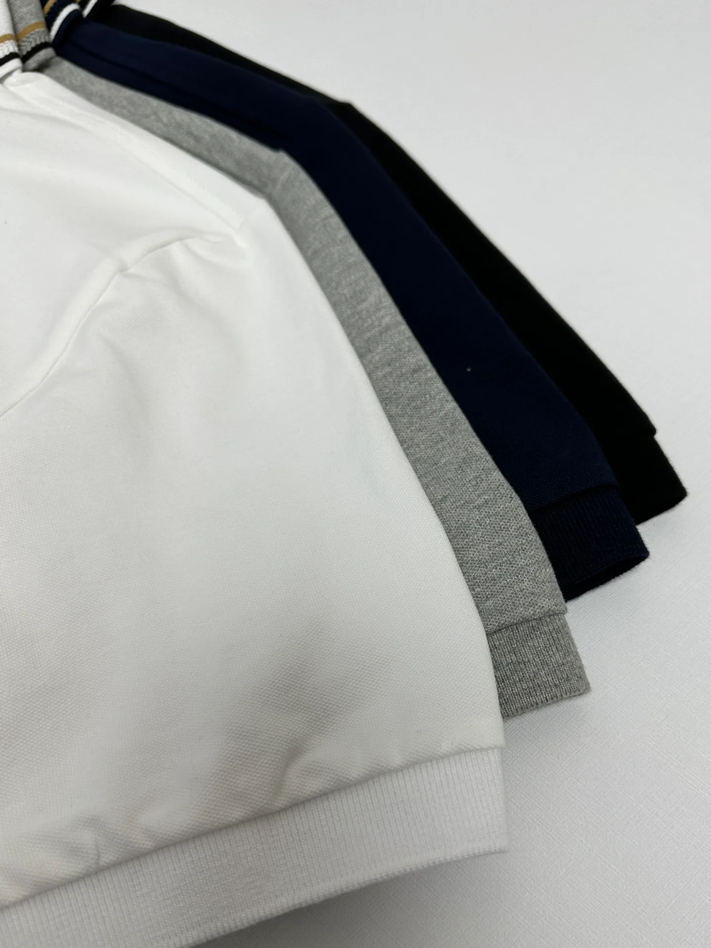 Футболки Мужские Hugo Boss 8714