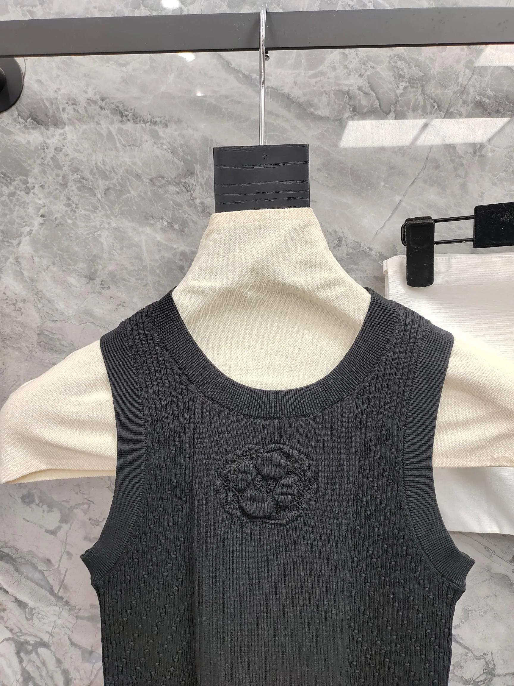 Жилеты Женские Chanel 1276889