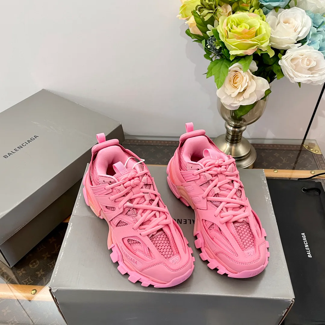 Кроссовки Женские Balenciaga 12656213