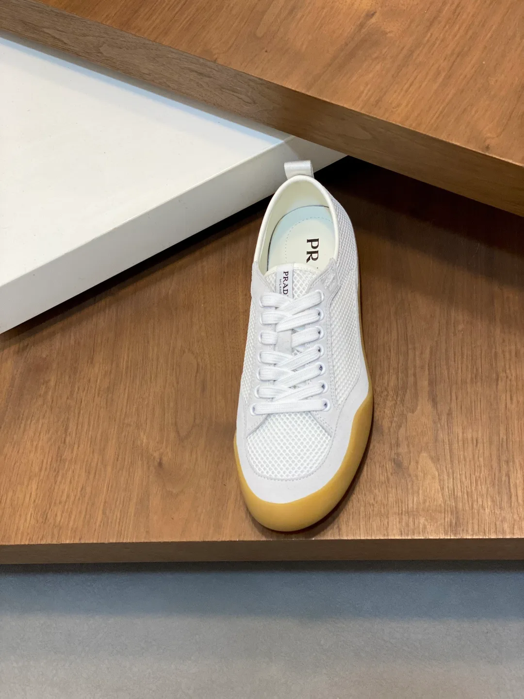 Кроссовки Мужские Prada 12842895