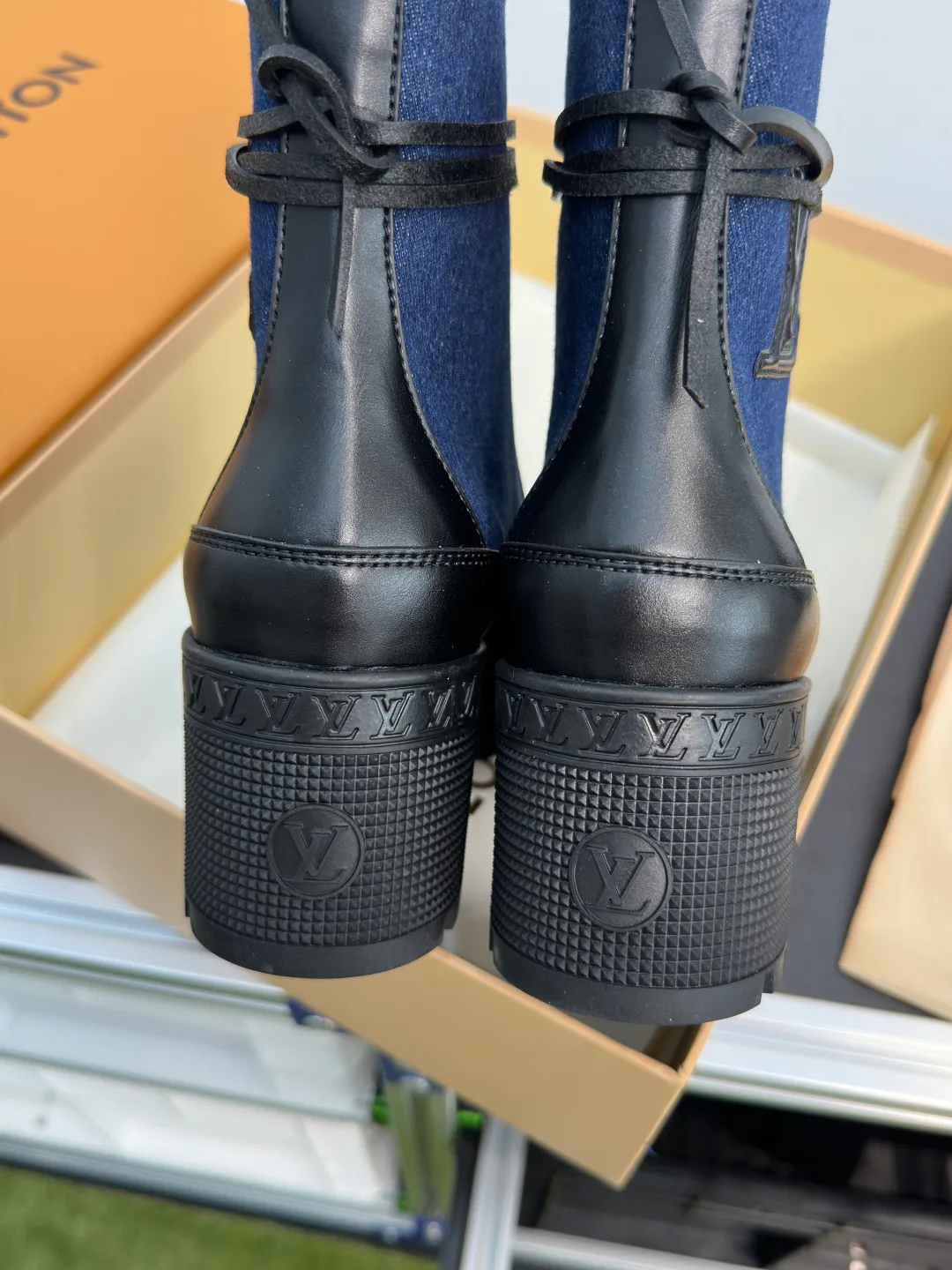 Ботинки Женские Louis Vuitton 18741673