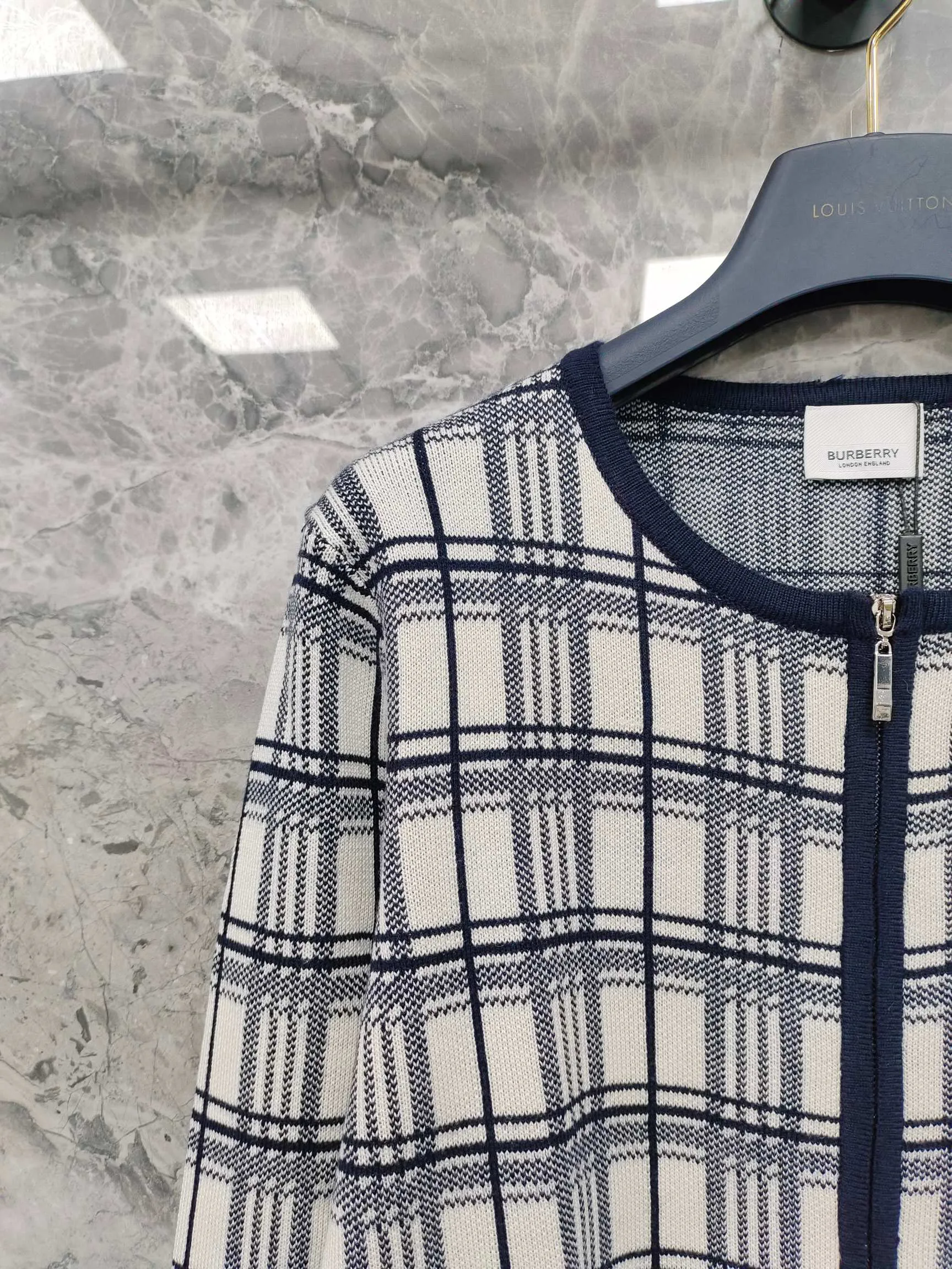 Джемперы И Свитеры Женские Burberry 18417246