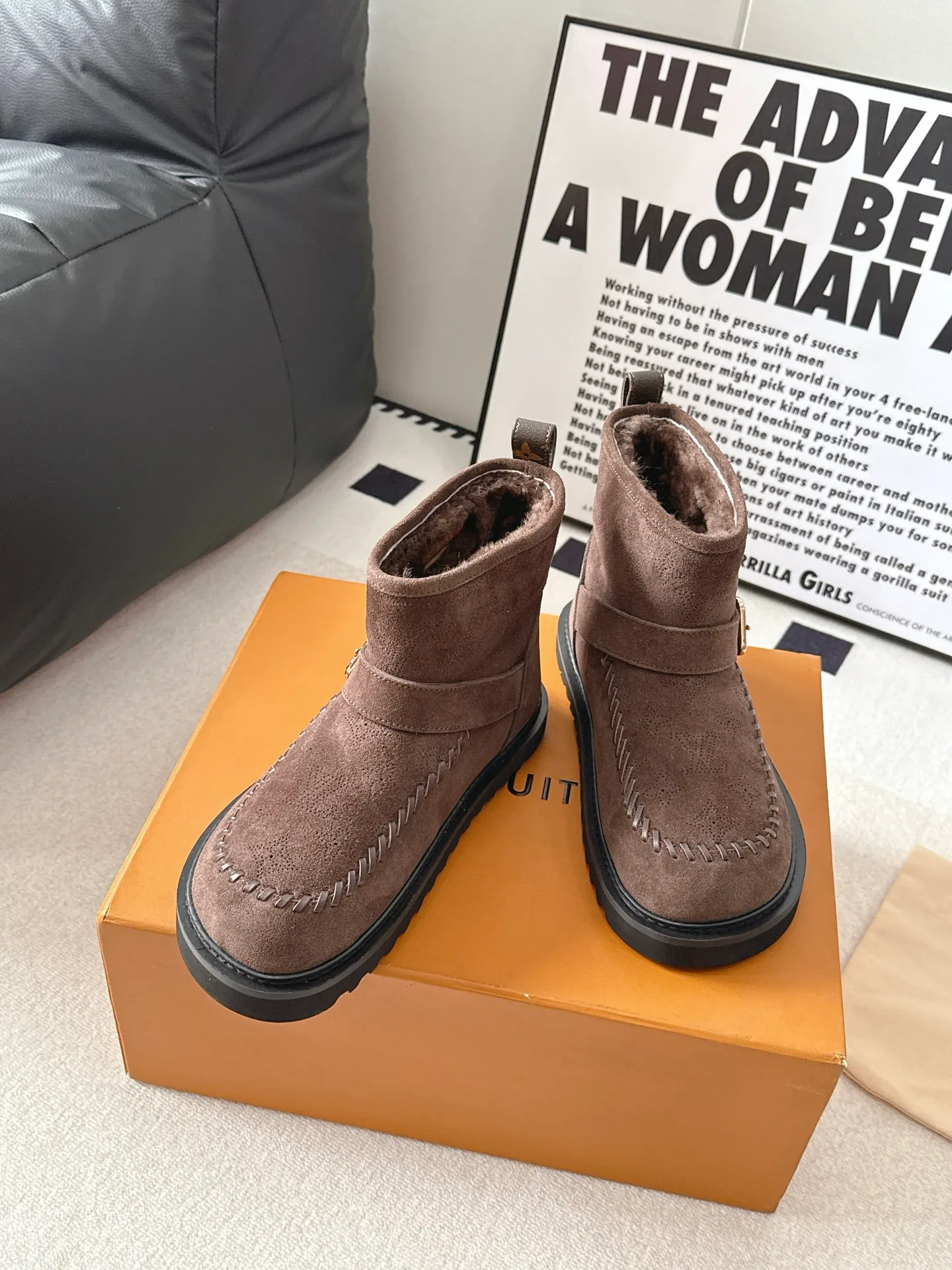 Угги Женские Louis Vuitton 19090651