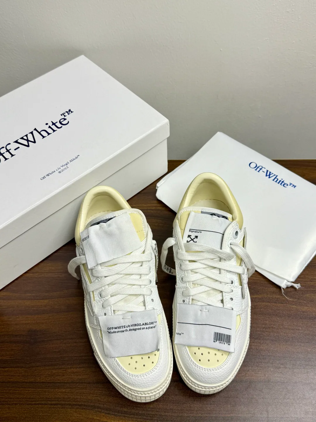 Кроссовки Женские Off-White 18943154