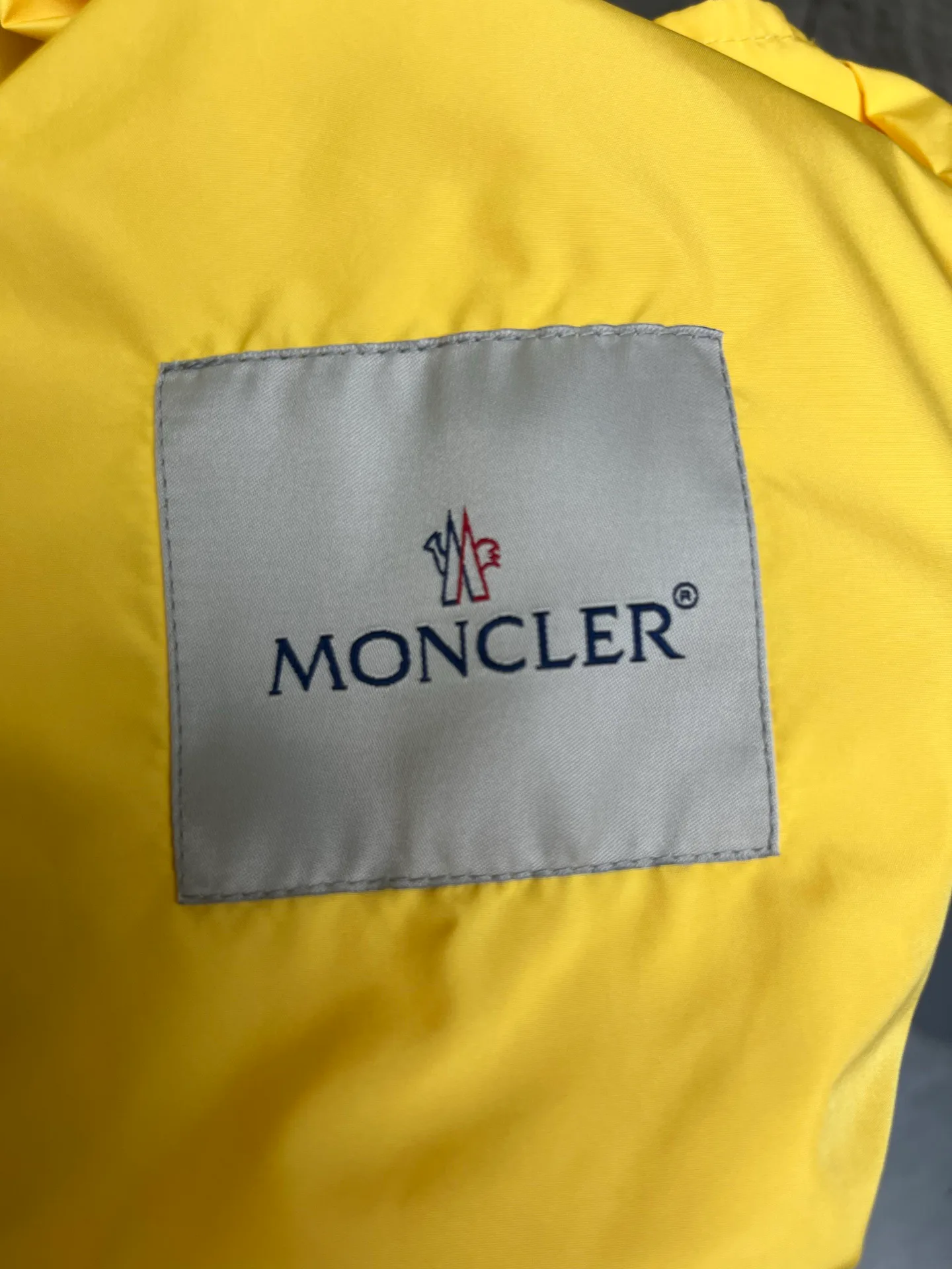 Куртки И Пуховики Женские Moncler 14179716