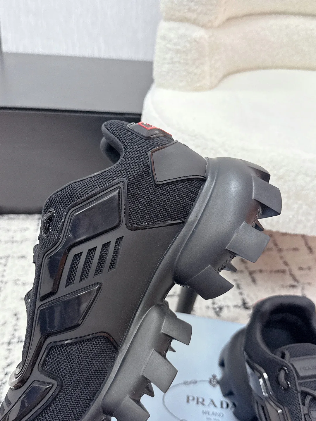 Кроссовки Мужские Prada 1141975