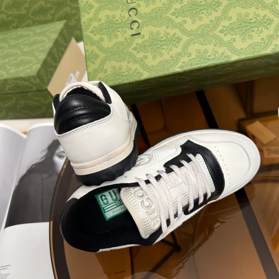 Кроссовки Женские Gucci 4988213
