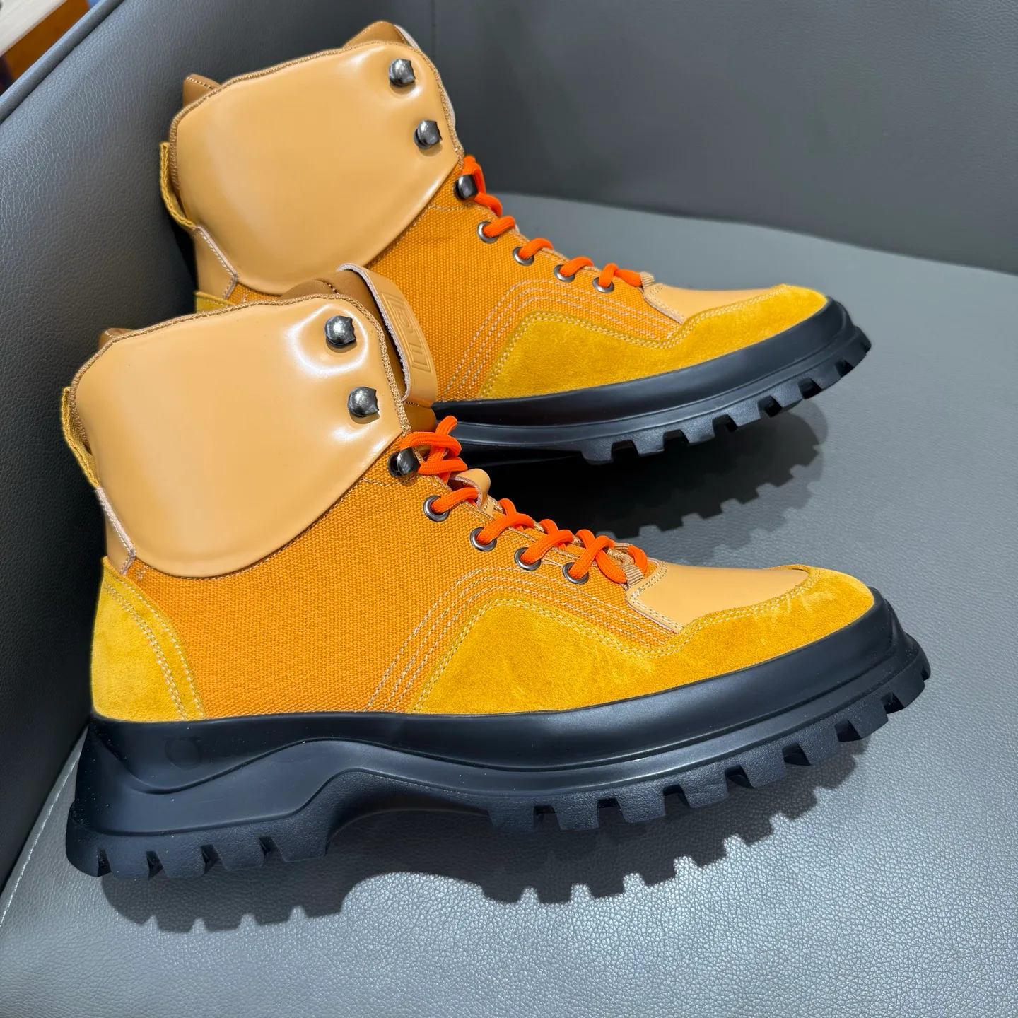 Ботинки Мужские Salvatore Ferragamo 840391