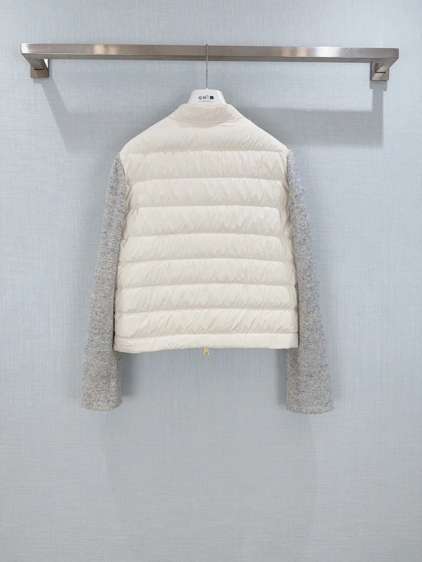 Куртки И Пуховики Женские Moncler 18474160