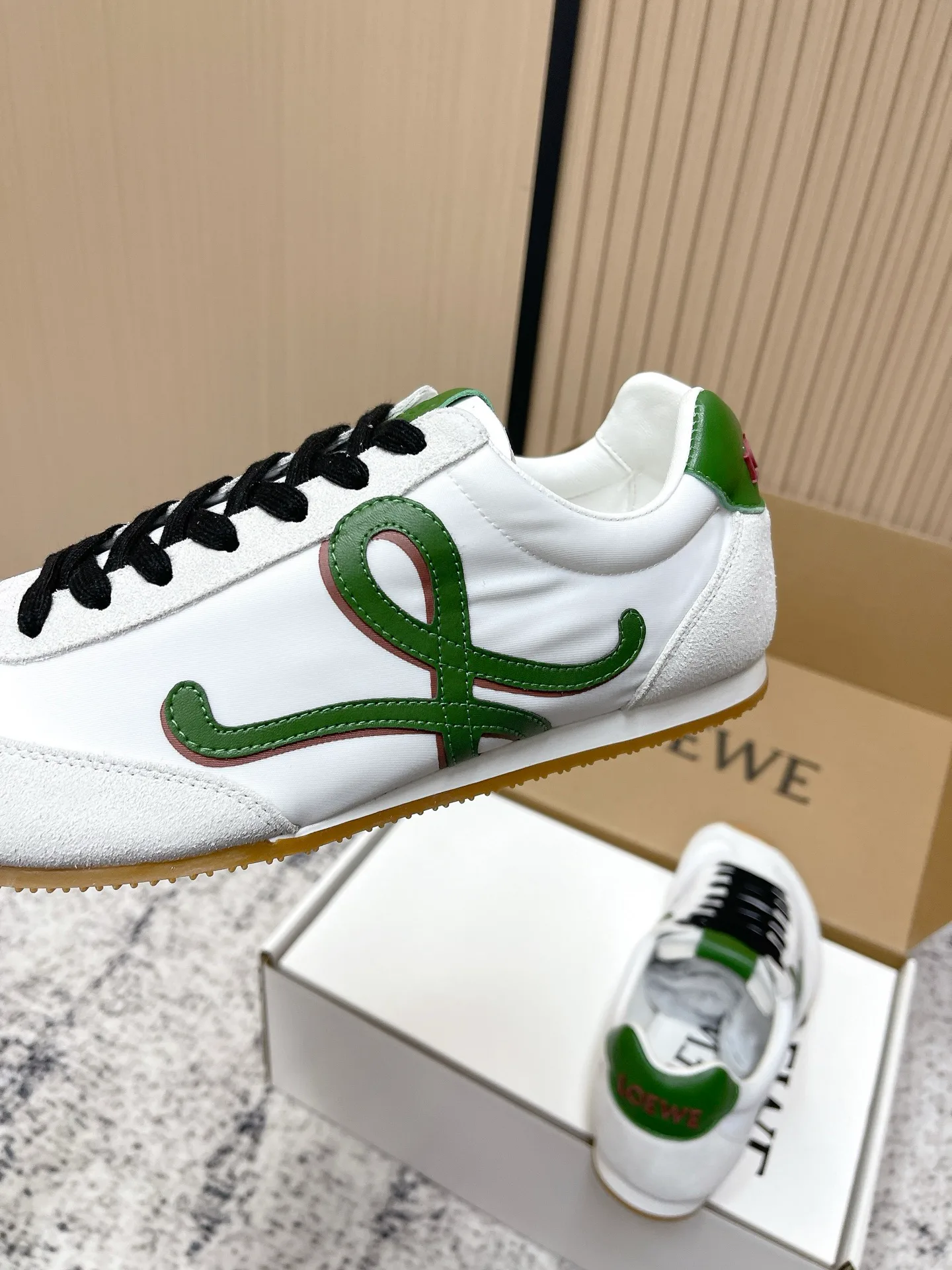 Кроссовки Женские Loewe 671677