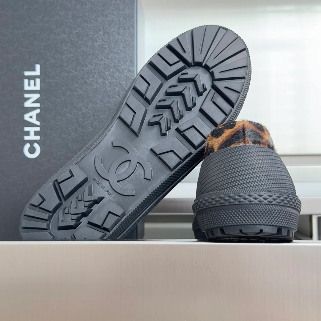 Кроссовки Женские Chanel 18092994
