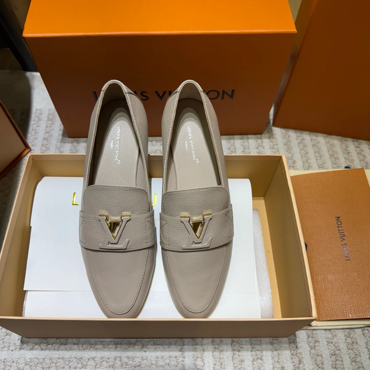 Лоферы Женские Louis Vuitton 249013