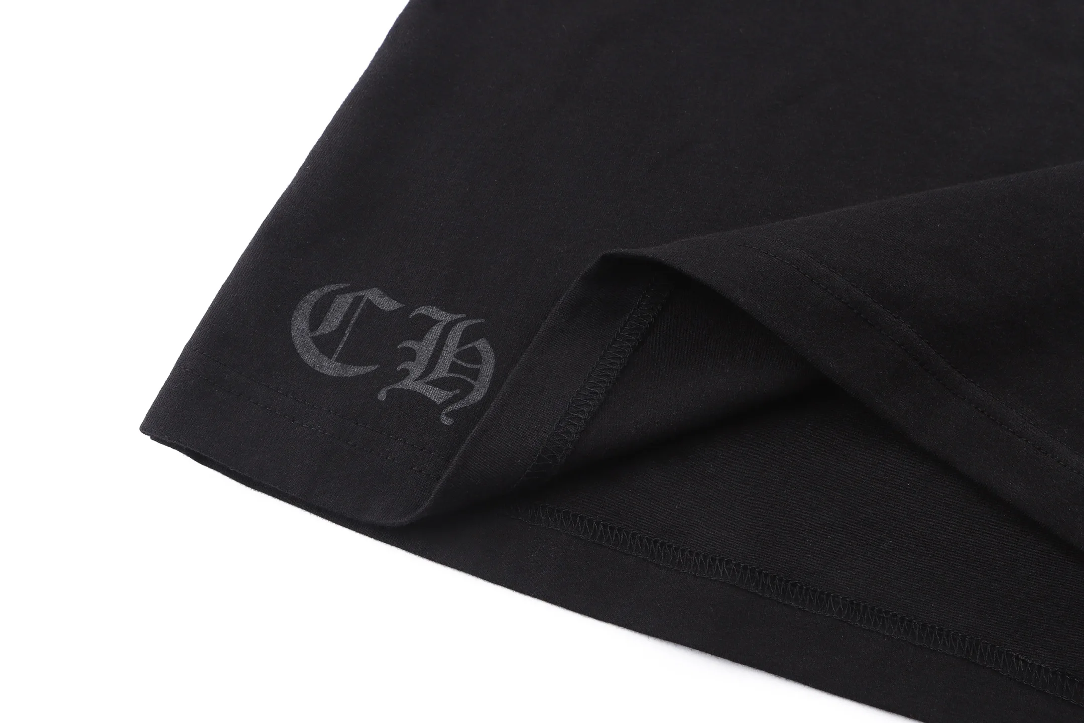 Футболки Женские Chrome Hearts 11482712