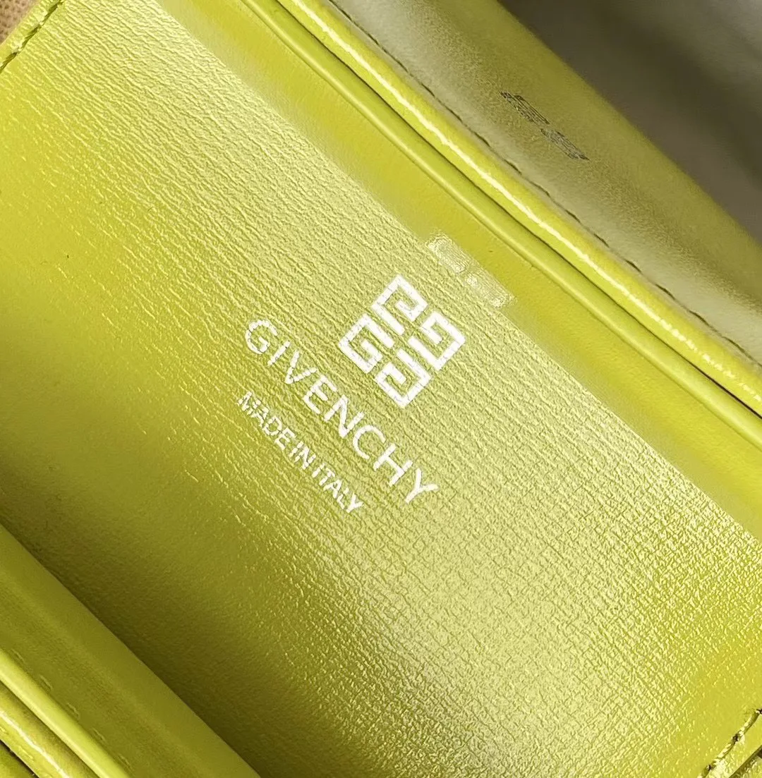 Сумки На Ремне Женские Givenchy 445228