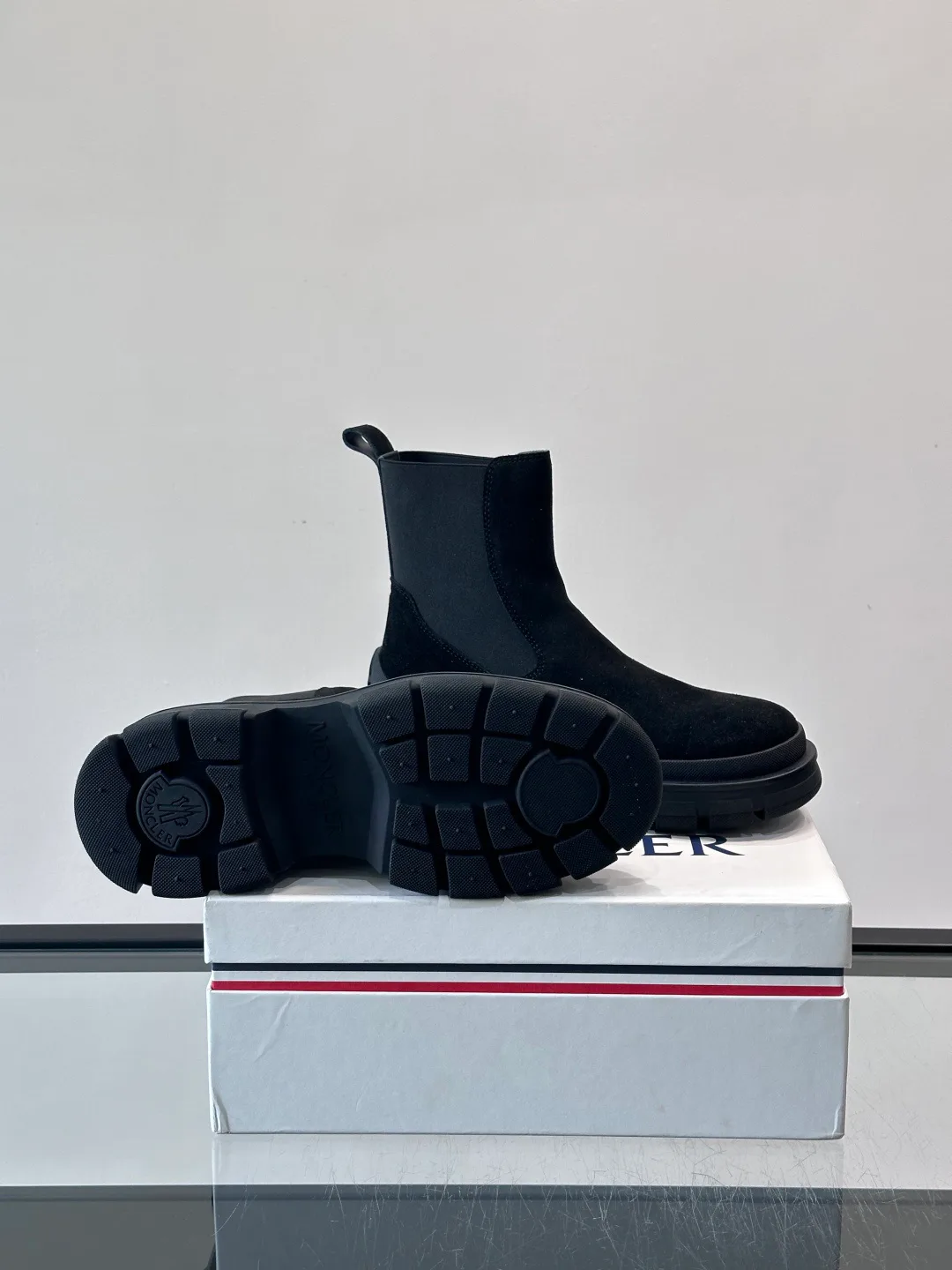 Ботинки Мужские Moncler 574397