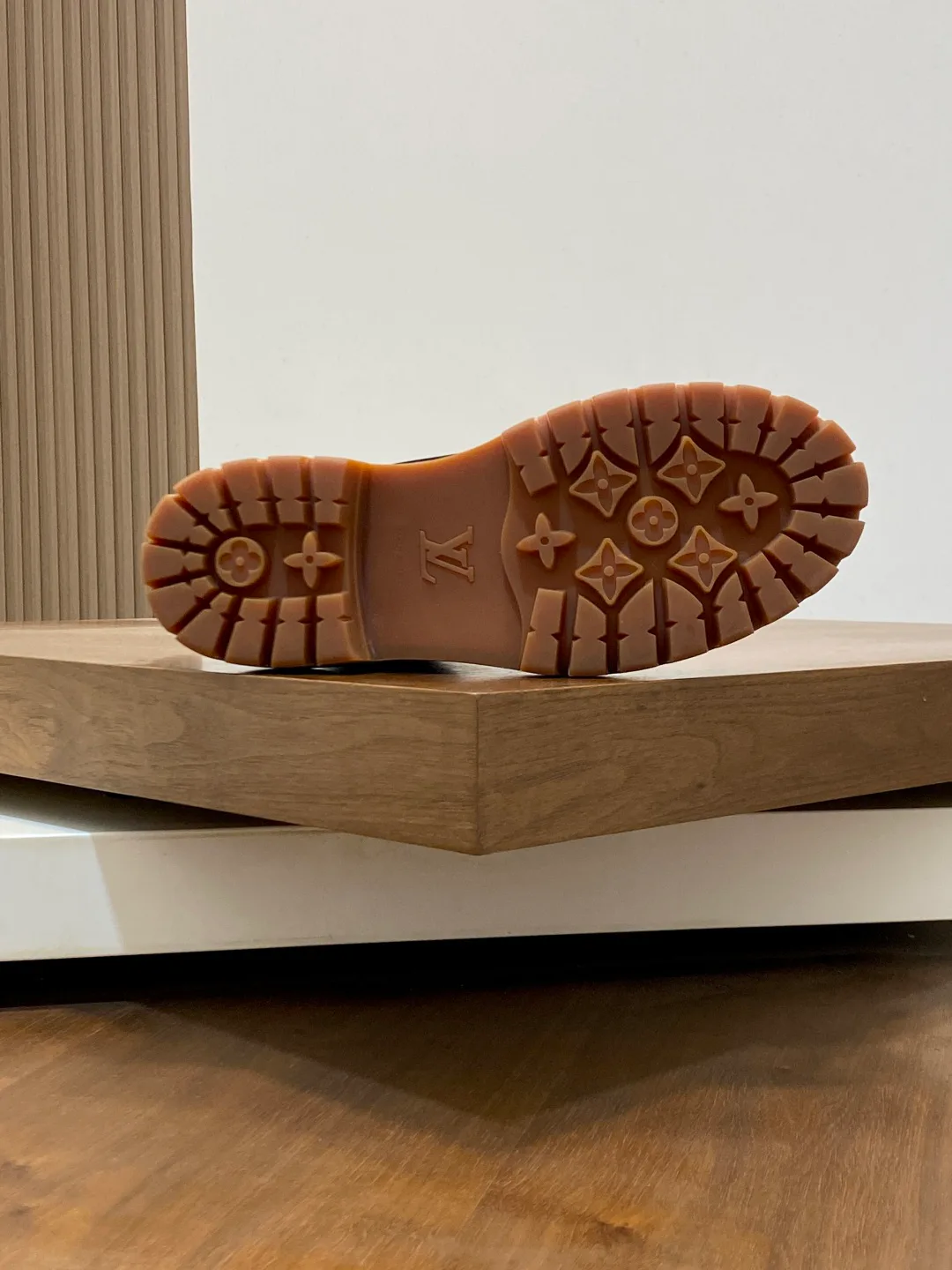 Ботинки Мужские Louis Vuitton 19158107