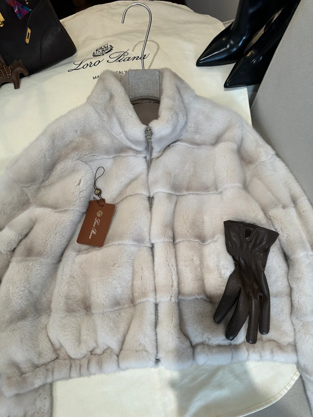 Куртки И Пуховики Женские Loro Piana 19912190