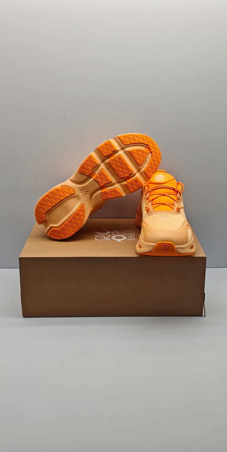 Кроссовки Женские Loewe 13193992