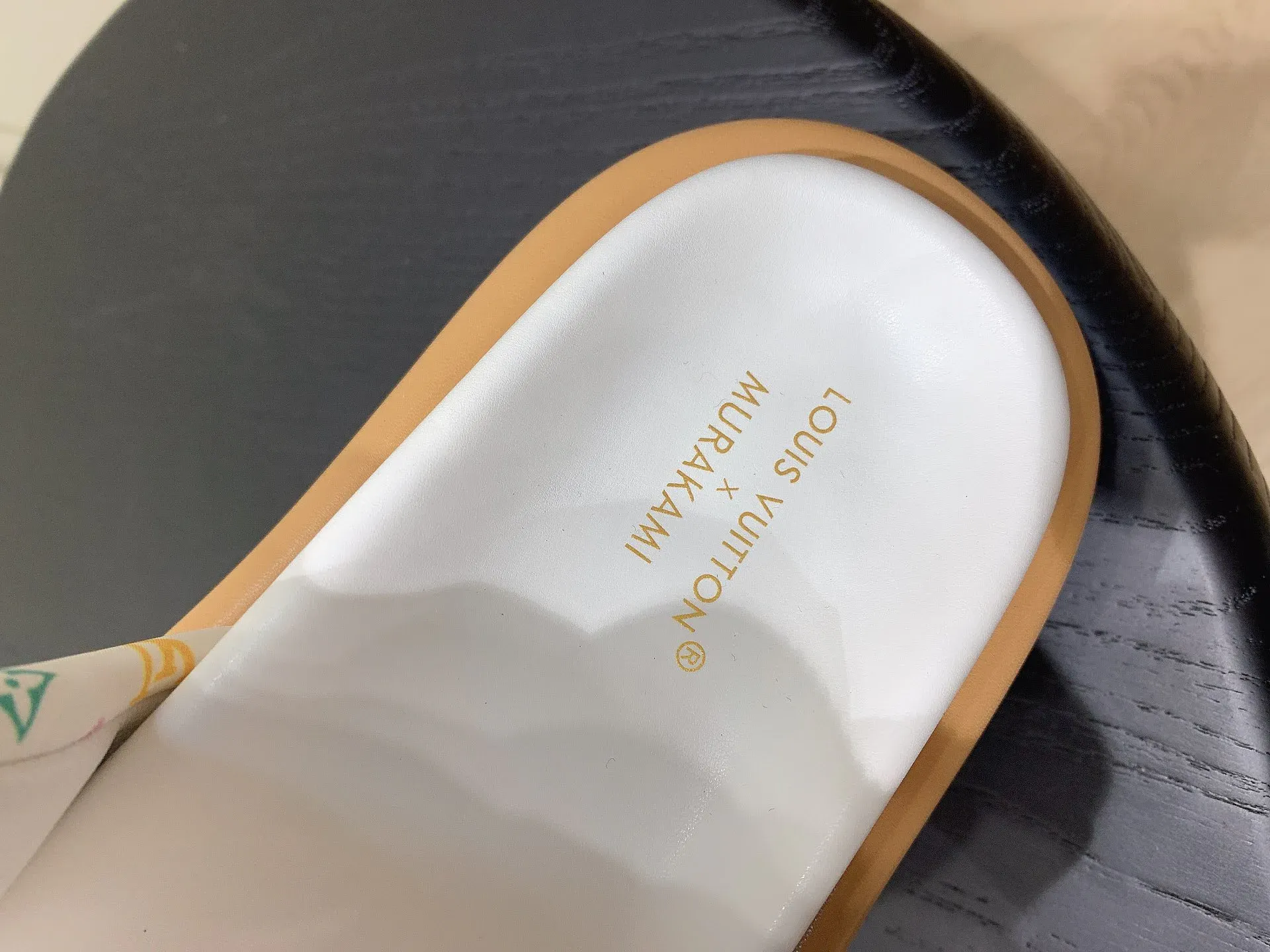 Шлепанцы Женские Louis Vuitton 1834479