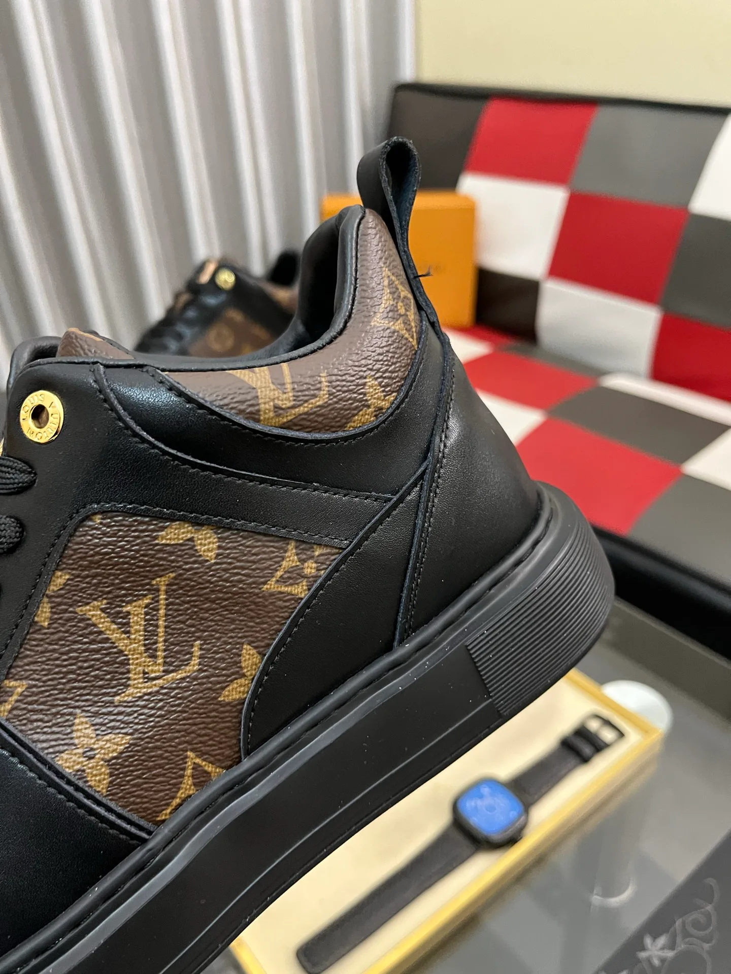 Сникерсы Мужские Louis Vuitton 288077