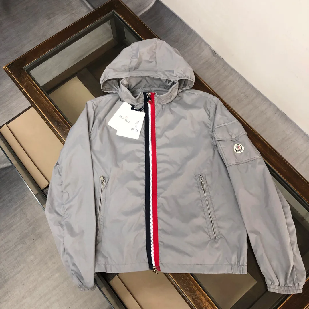 Куртки Женские Moncler Куртки Женские Moncler