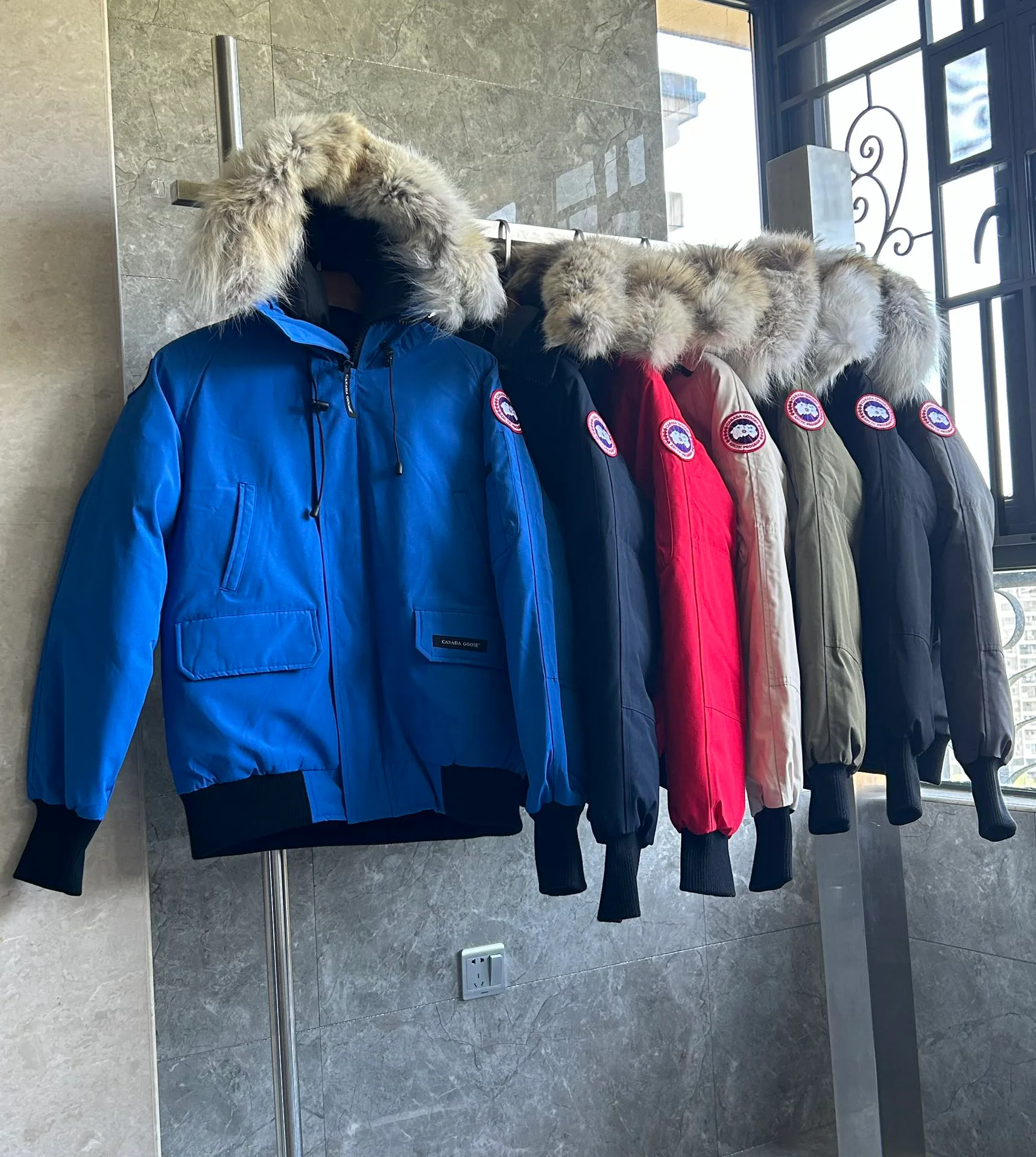 Куртки И Пуховики Мужские Canada Goose 1623816
