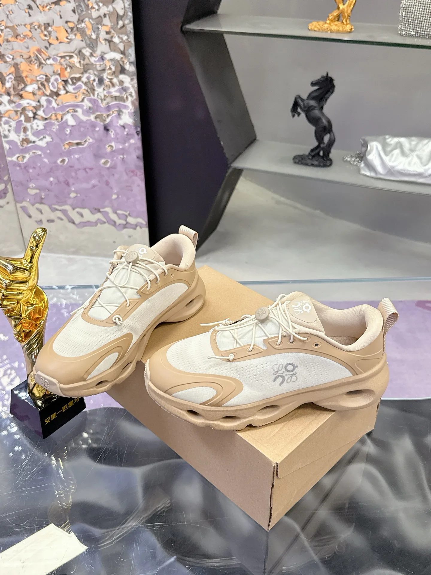 Кроссовки Женские Loewe 176091