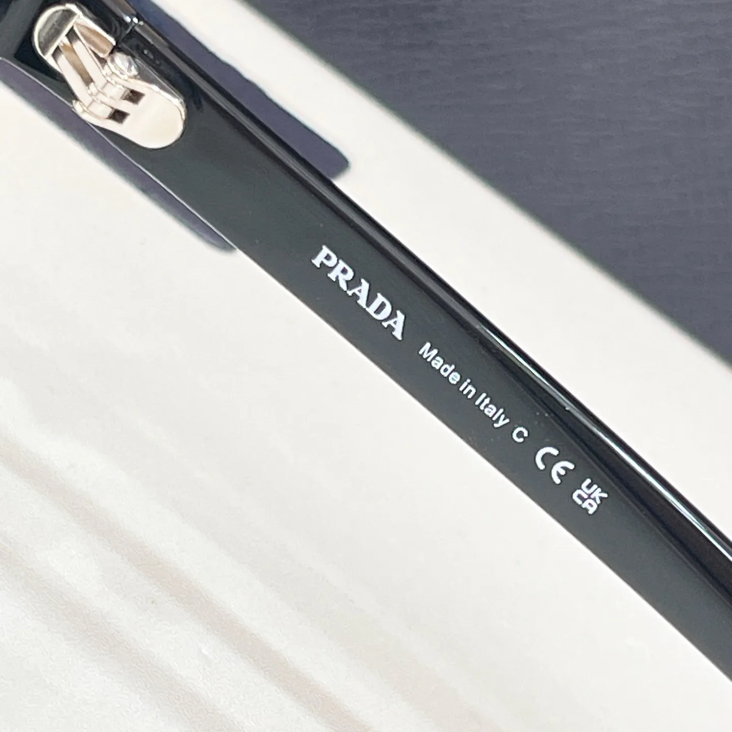 Очки Prada 13576987