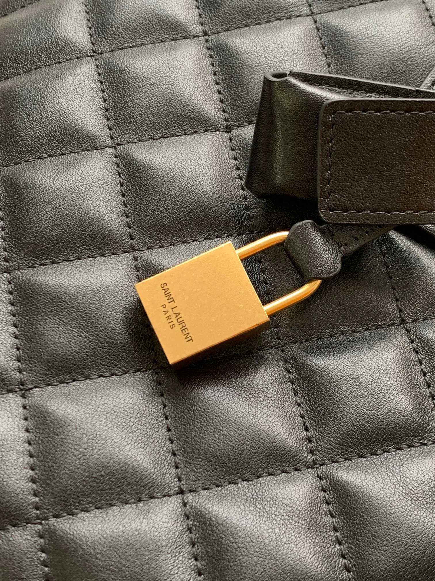 Дорожные Сумки Женские Saint Laurent 15084948