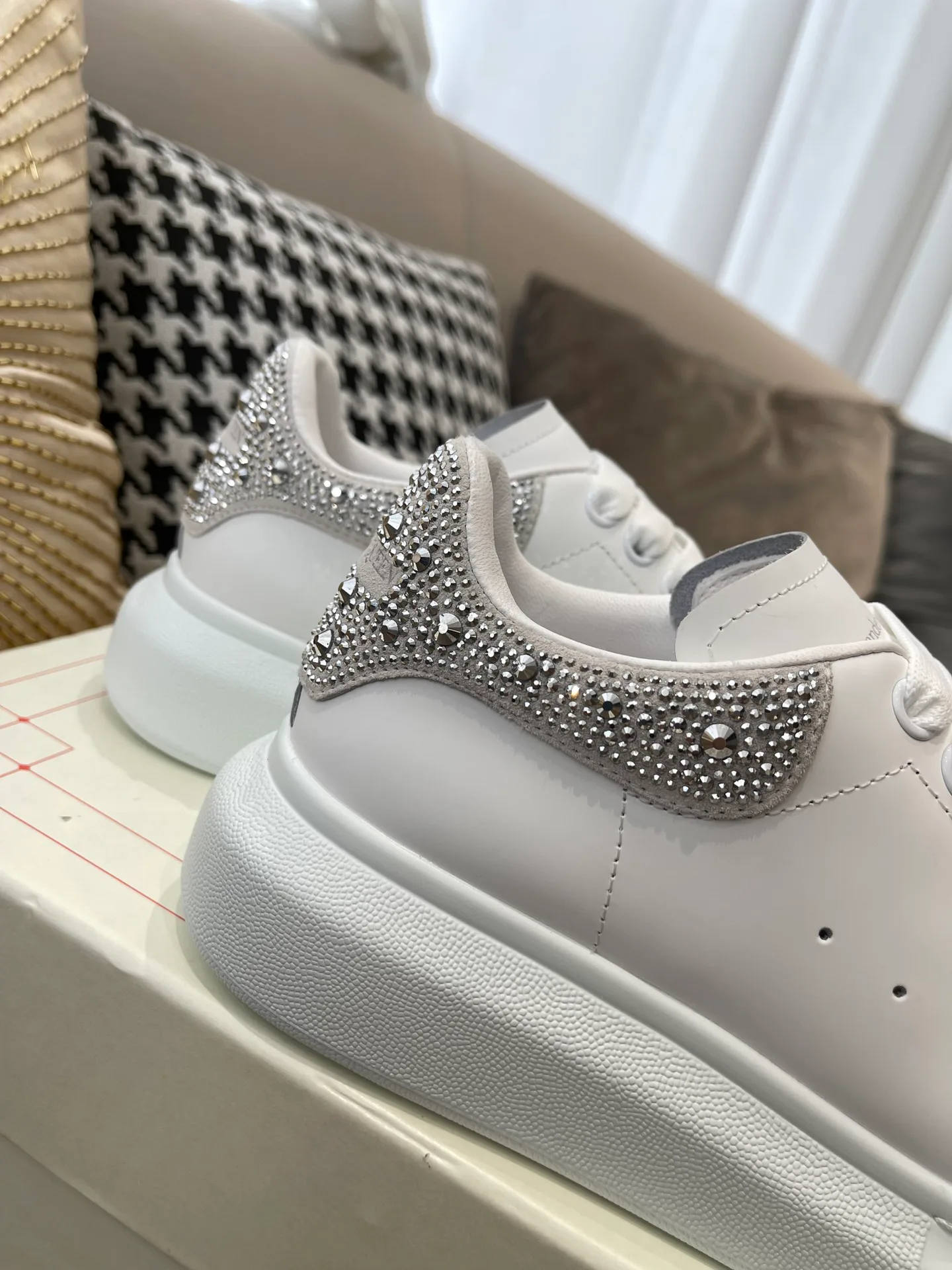 Кеды Женские Alexander Mcqueen 564699