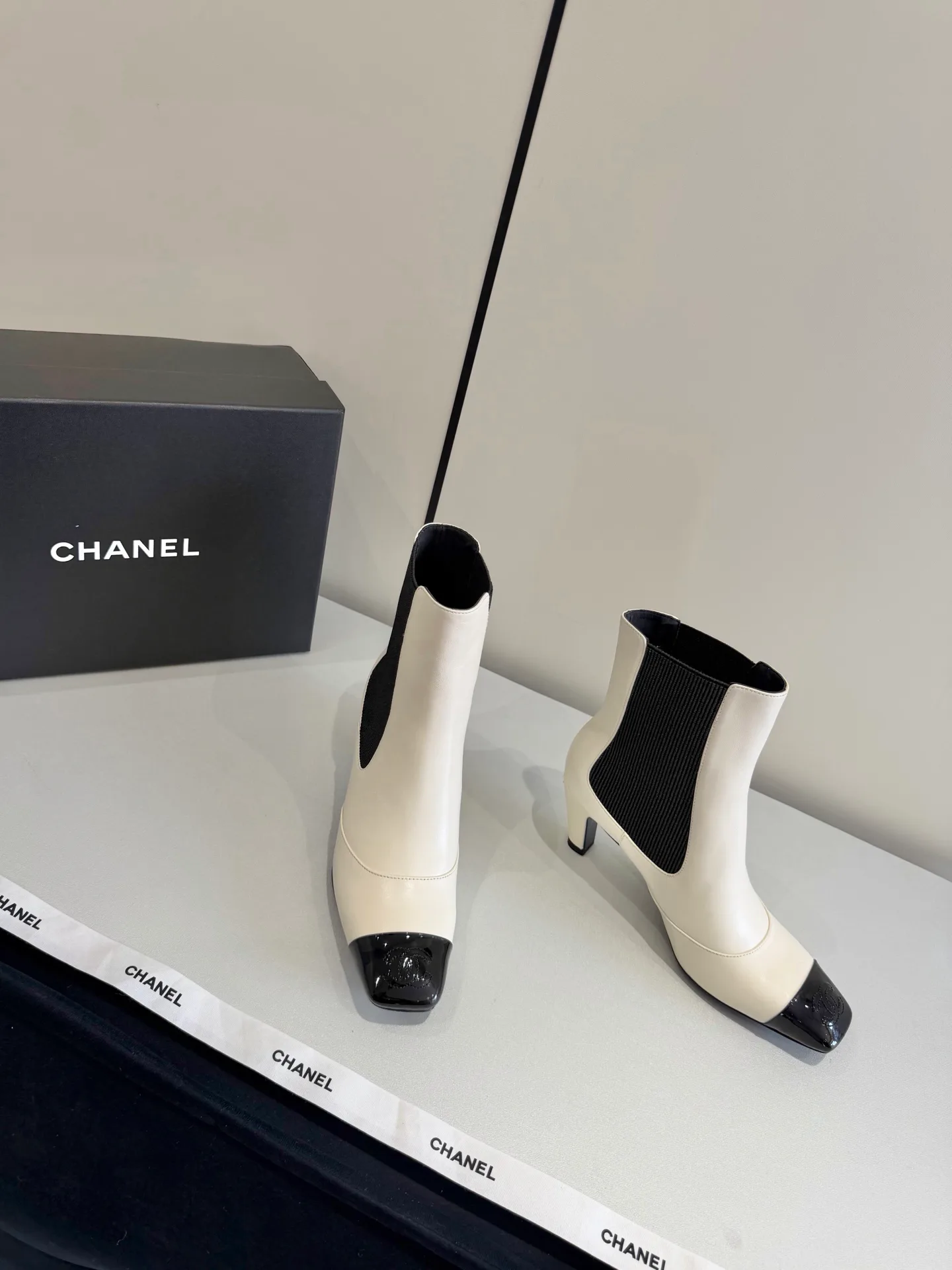 Ботильоны Женские Chanel 18268426